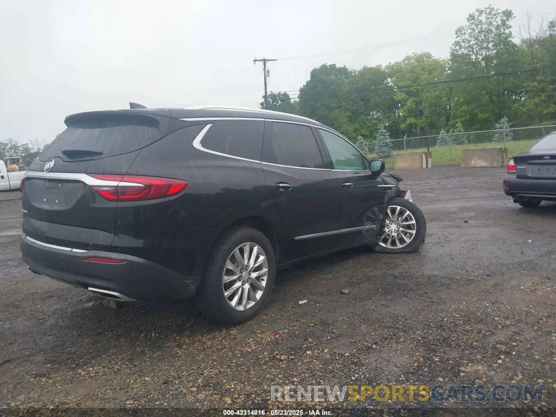 4 Photograph of a damaged car 5GAEVAKW4LJ175379 BUICK ENCLAVE 2020