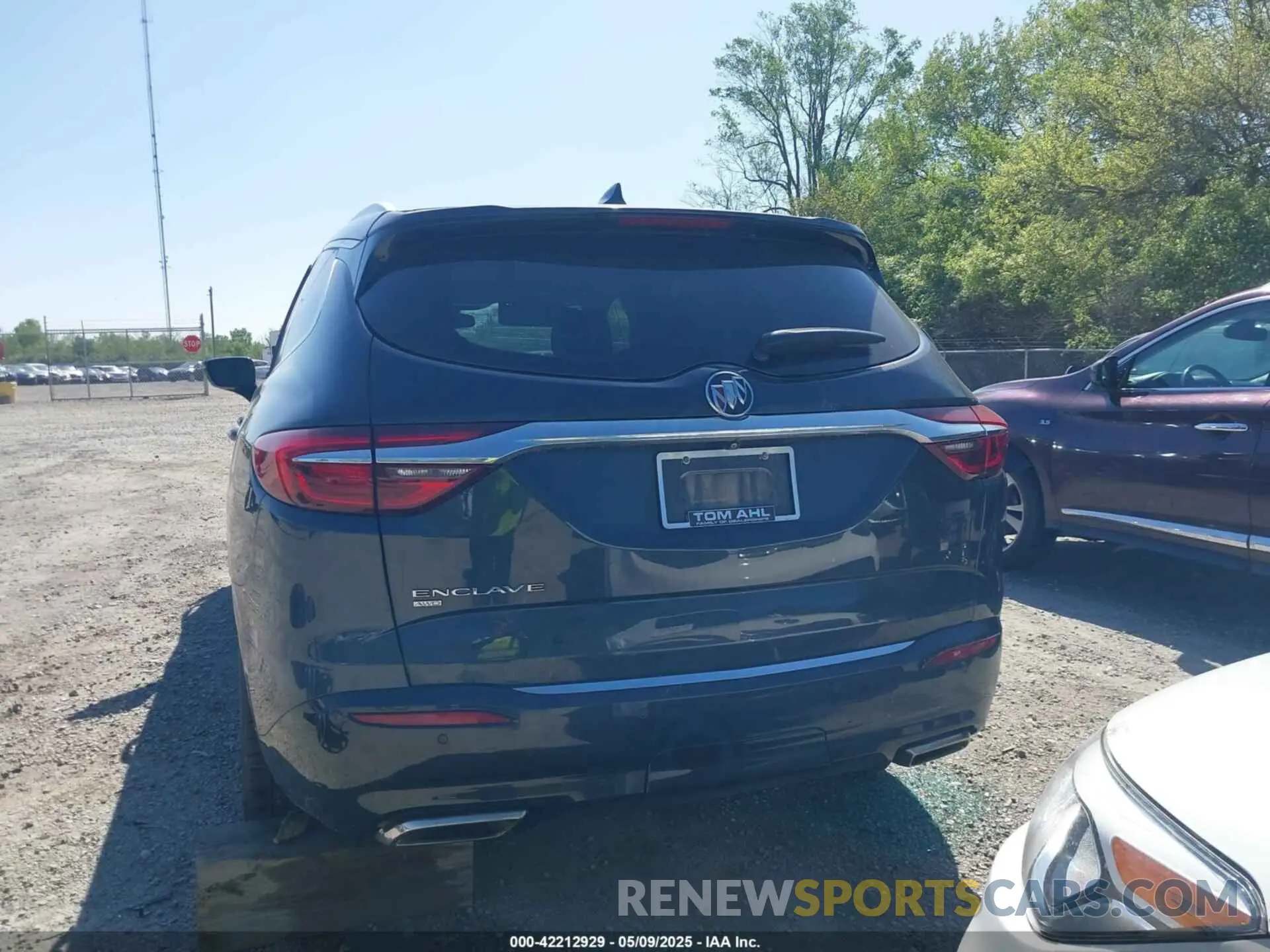 17 Фотография поврежденного автомобиля 5GAEVAKWXLJ185835 BUICK ENCLAVE 2020