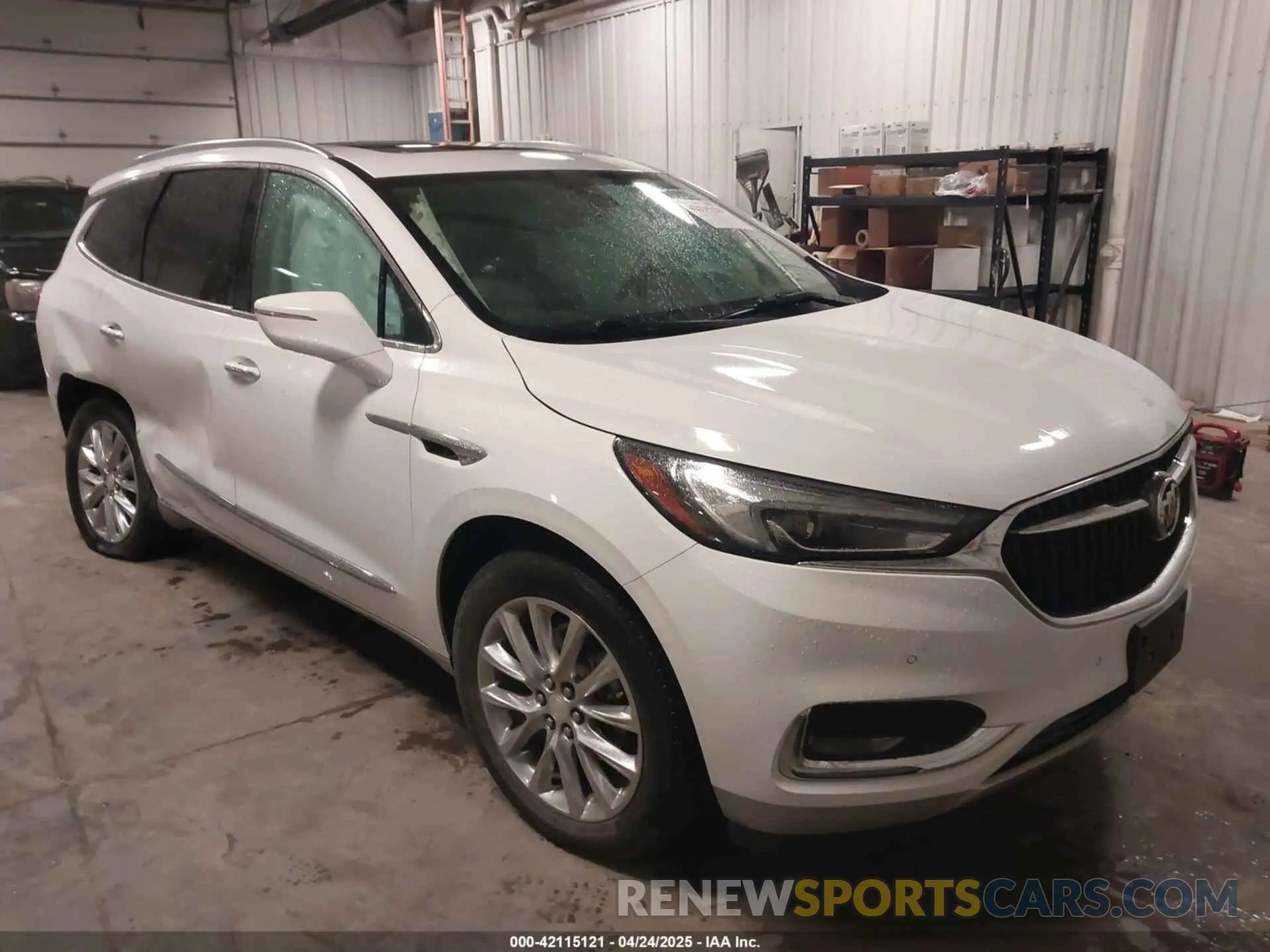 1 Фотография поврежденного автомобиля 5GAEVBKW6LJ266207 BUICK ENCLAVE 2020