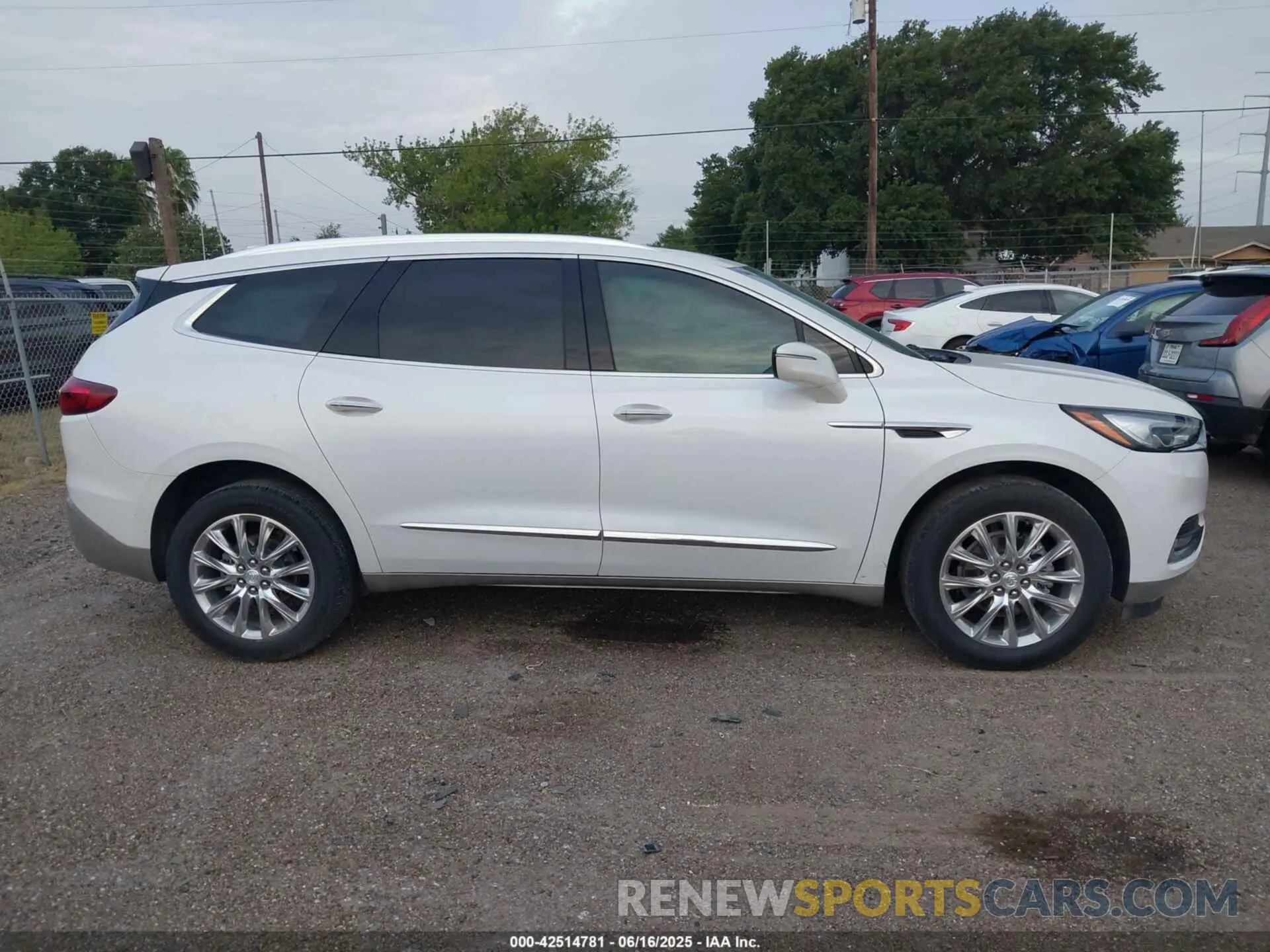 13 Photograph of a damaged car 5GAERBKW3MJ263108 BUICK ENCLAVE 2021