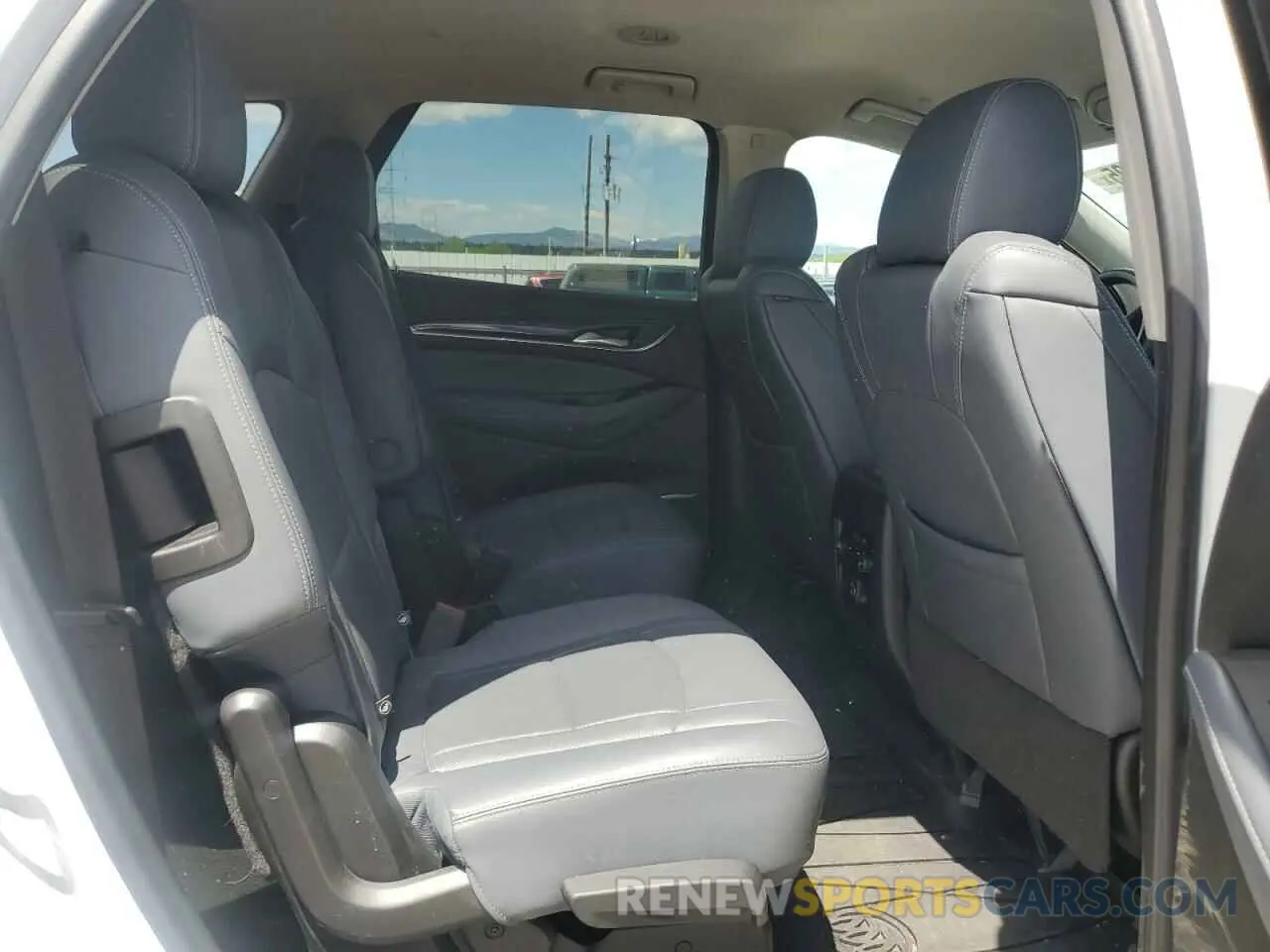 11 Photograph of a damaged car 5GAEVAKW1MJ148609 BUICK ENCLAVE 2021