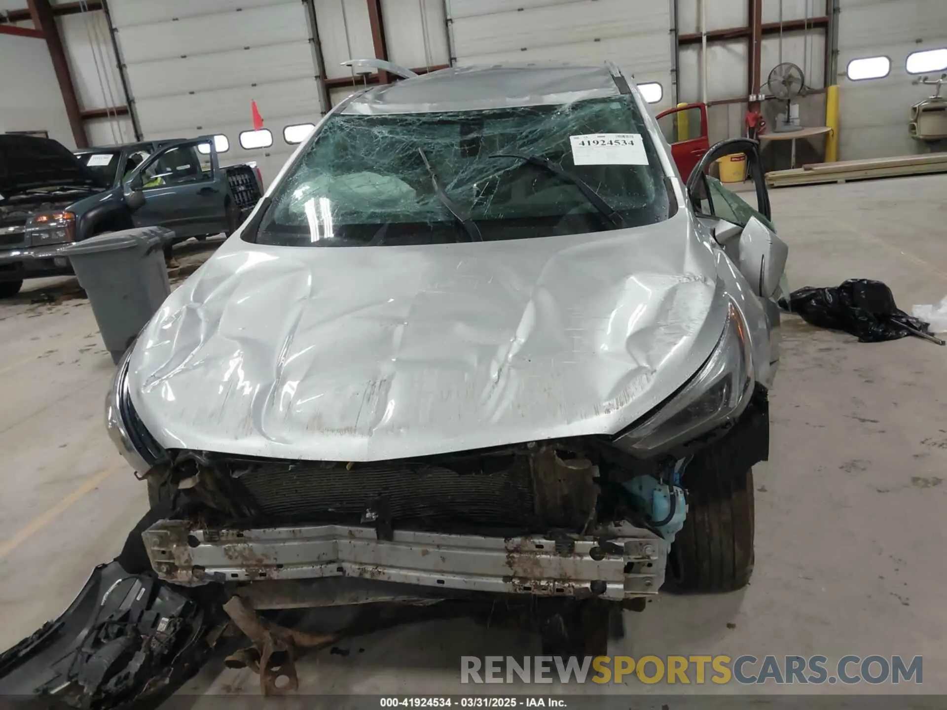 11 Photograph of a damaged car 5GAEVAKW8MJ268164 BUICK ENCLAVE 2021