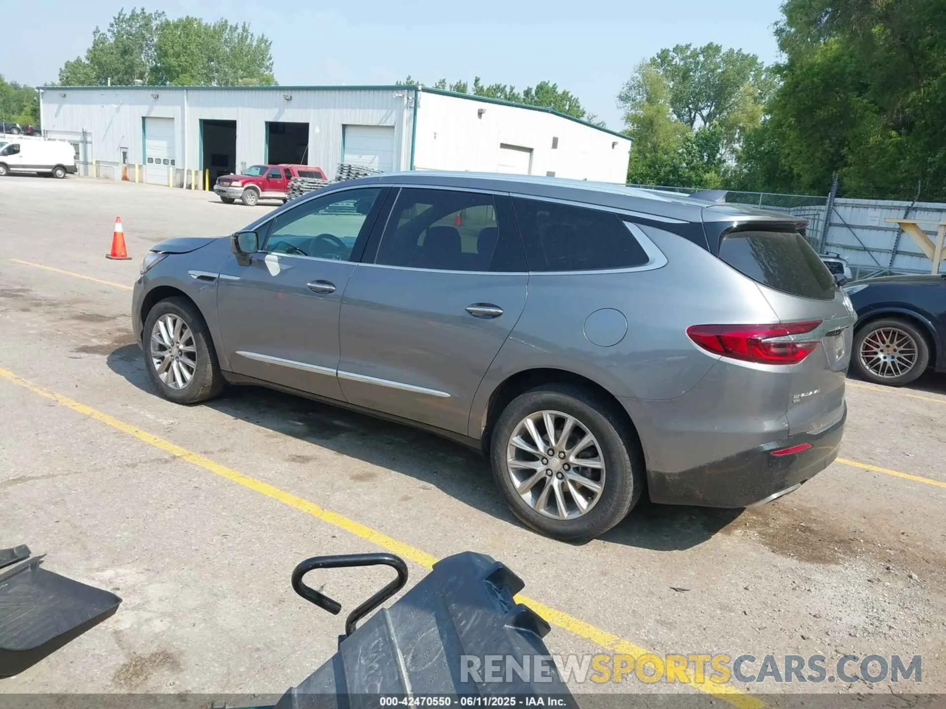 3 Фотография поврежденного автомобиля 5GAEVAKW9MJ103837 BUICK ENCLAVE 2021