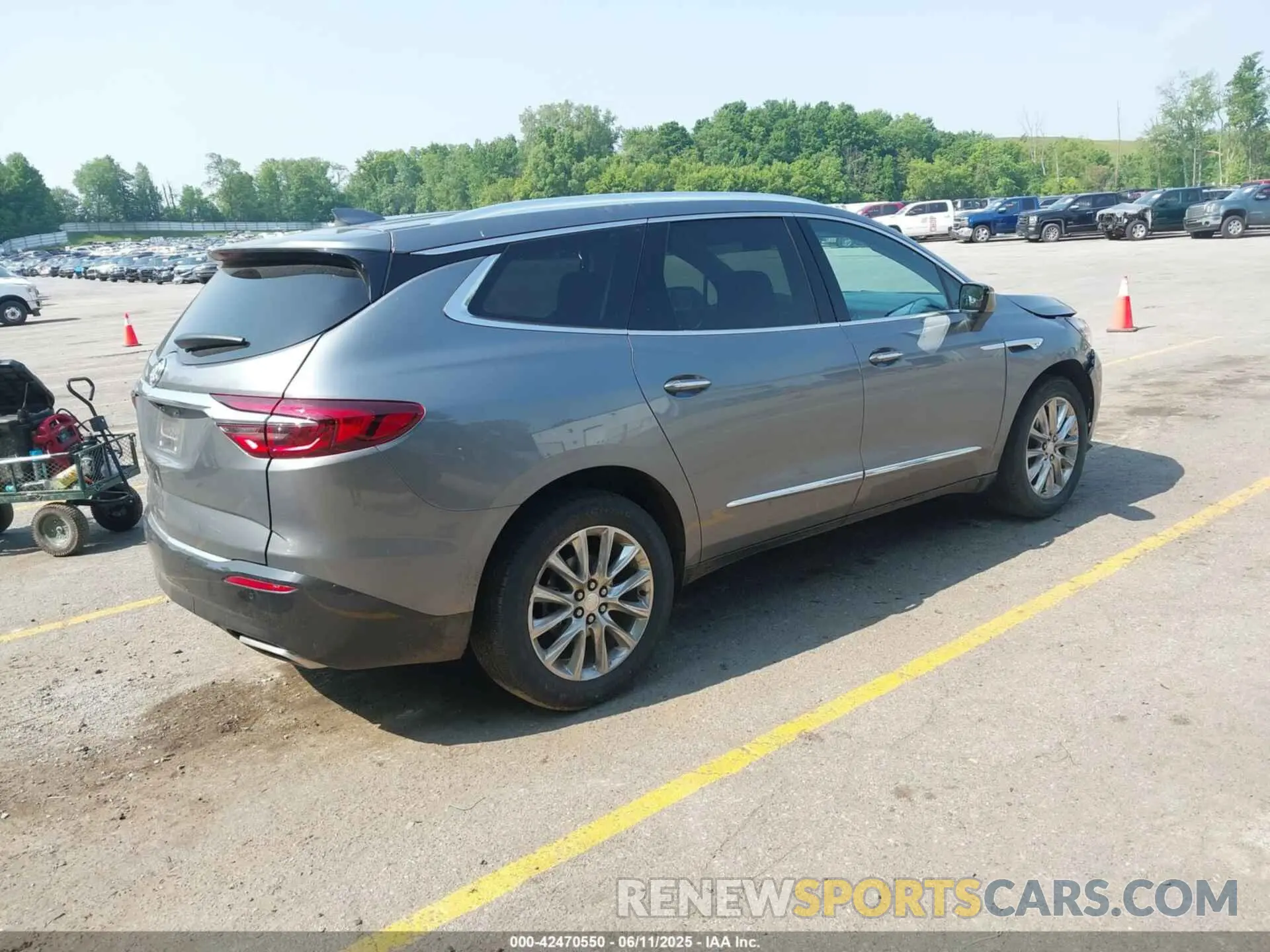 4 Фотография поврежденного автомобиля 5GAEVAKW9MJ103837 BUICK ENCLAVE 2021
