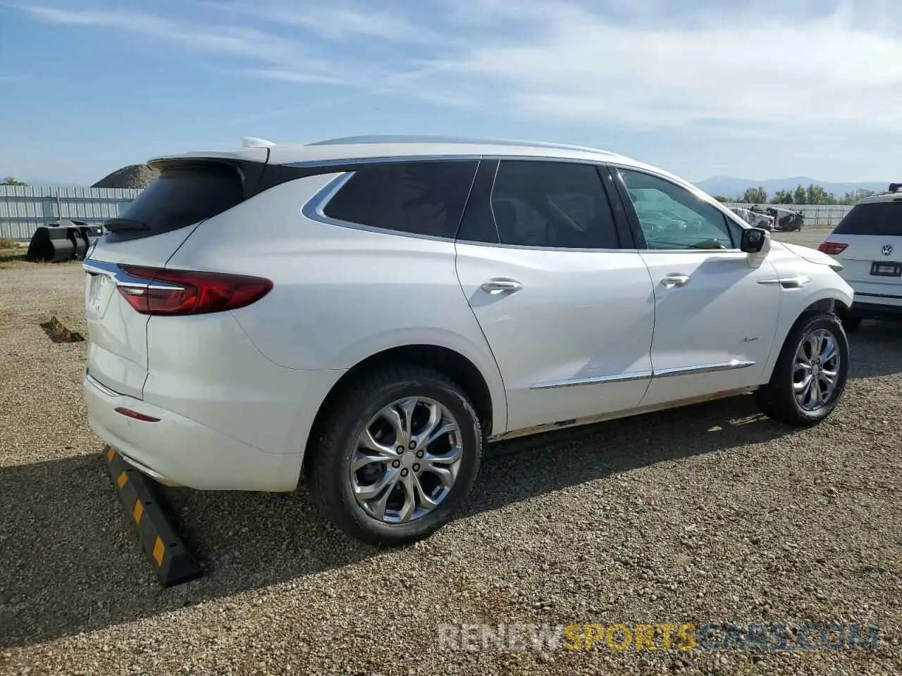 3 Photograph of a damaged car 5GAEVCKW6MJ197347 BUICK ENCLAVE 2021
