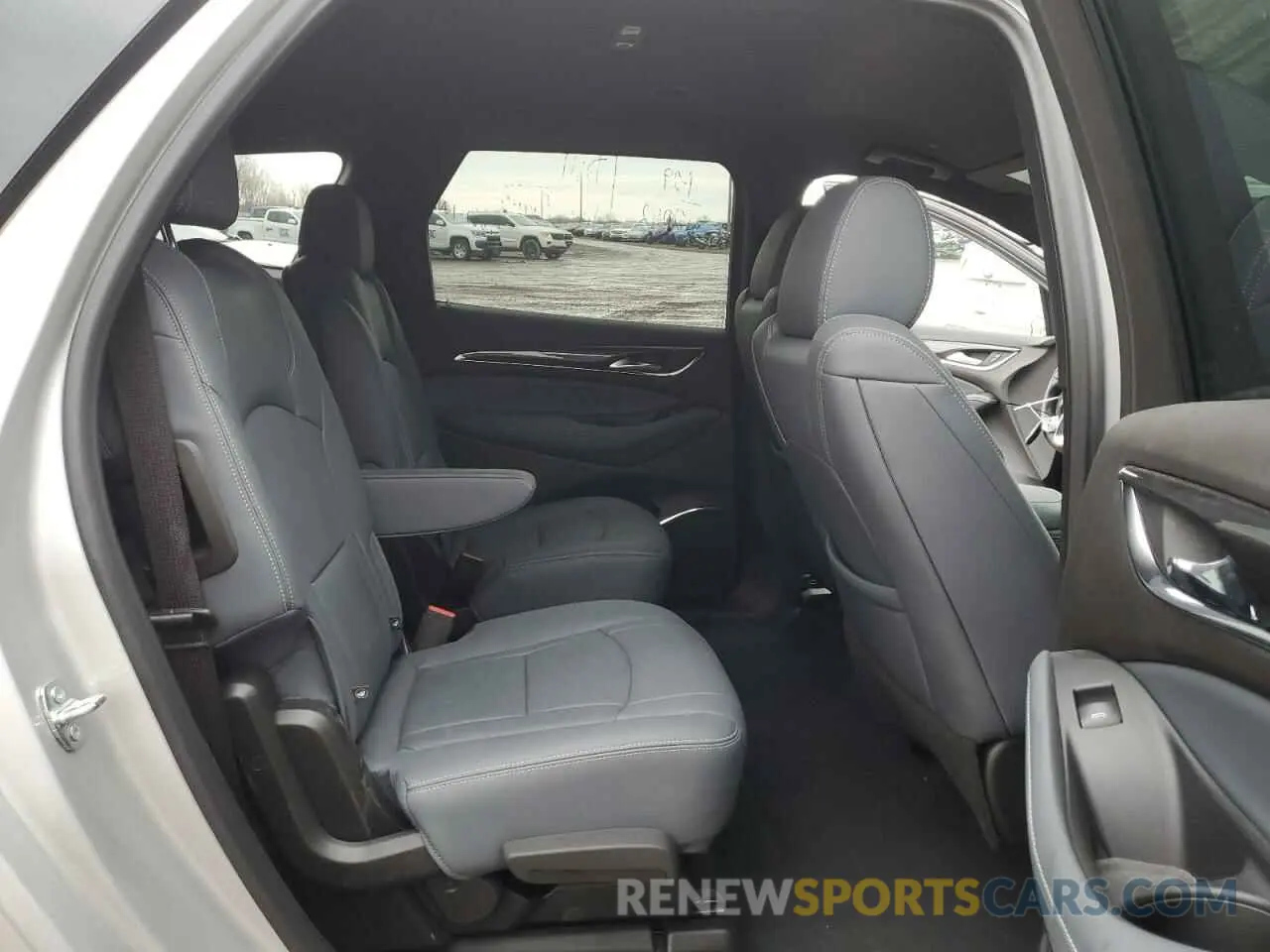 11 Photograph of a damaged car 5GAERBKW3NJ135954 BUICK ENCLAVE 2022