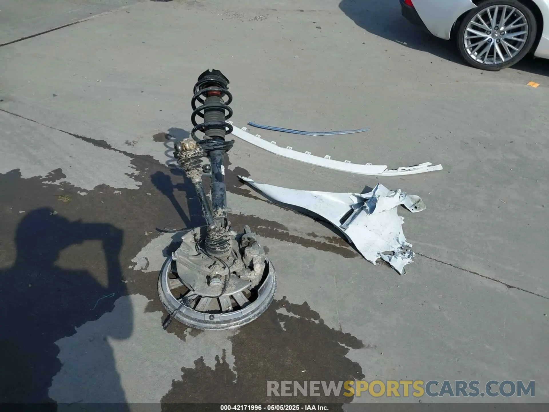 11 Photograph of a damaged car 5GAERBKW6NJ113463 BUICK ENCLAVE 2022