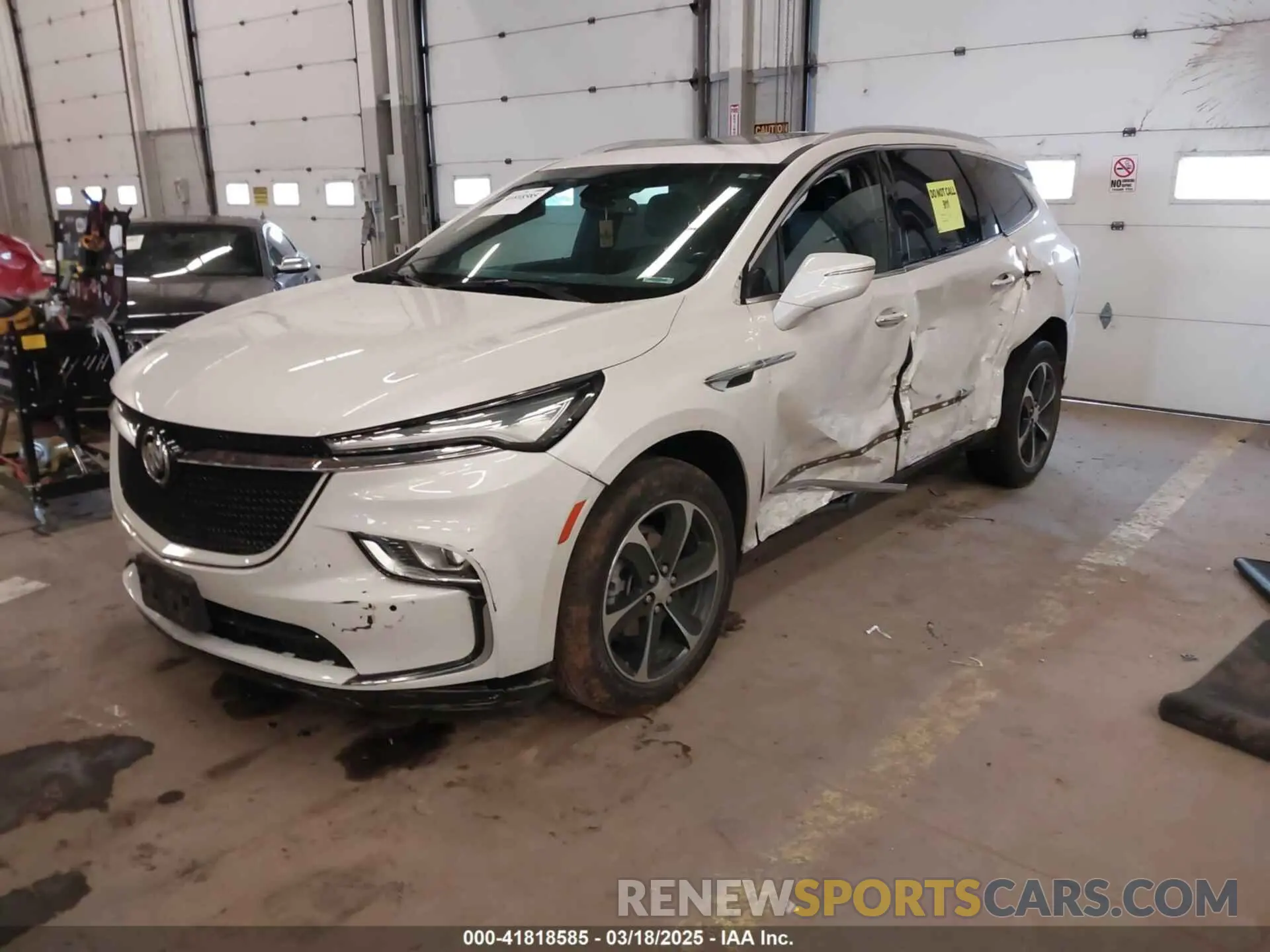 2 Фотография поврежденного автомобиля 5GAEVAKW9NJ181293 BUICK ENCLAVE 2022
