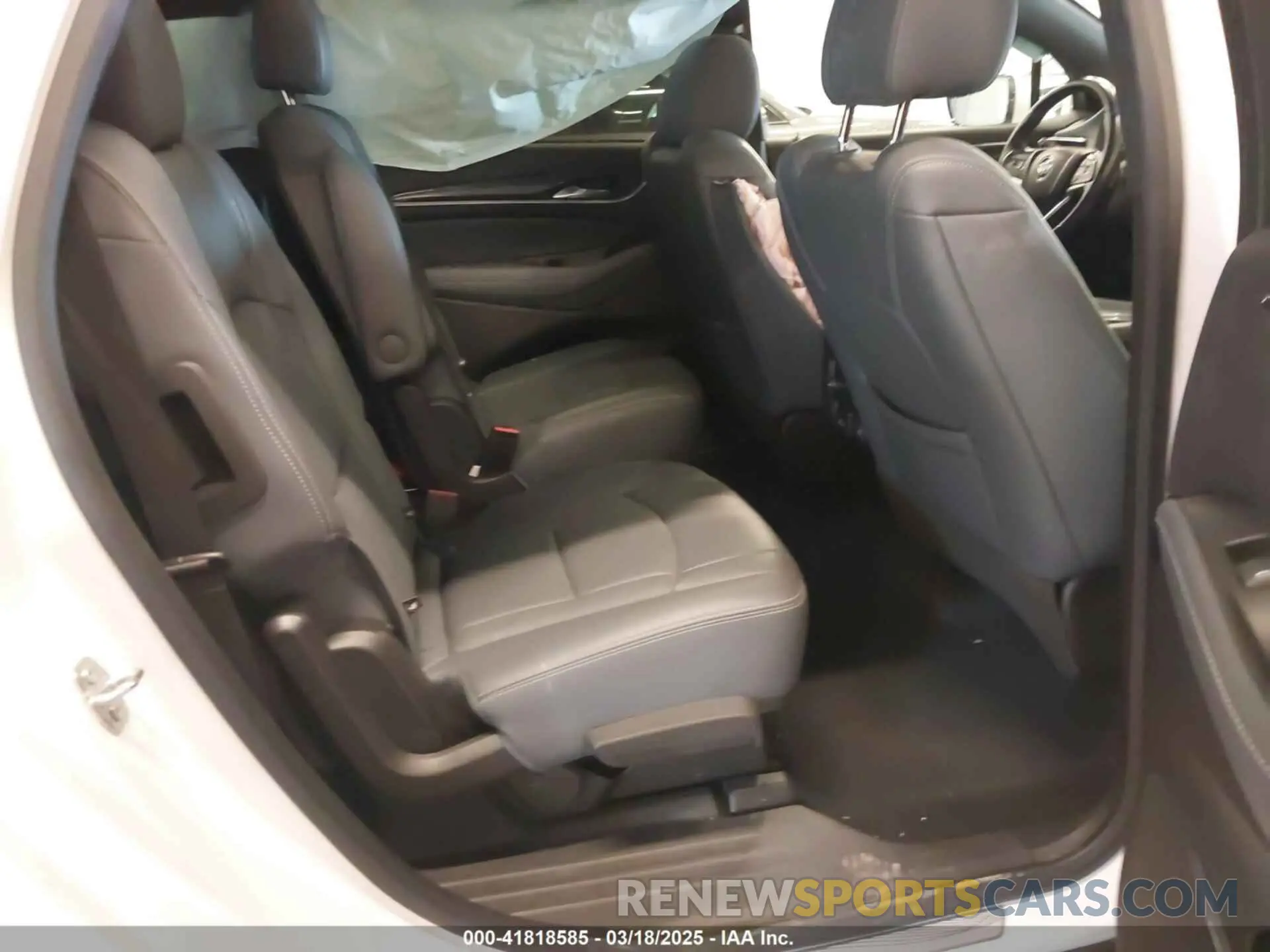8 Фотография поврежденного автомобиля 5GAEVAKW9NJ181293 BUICK ENCLAVE 2022