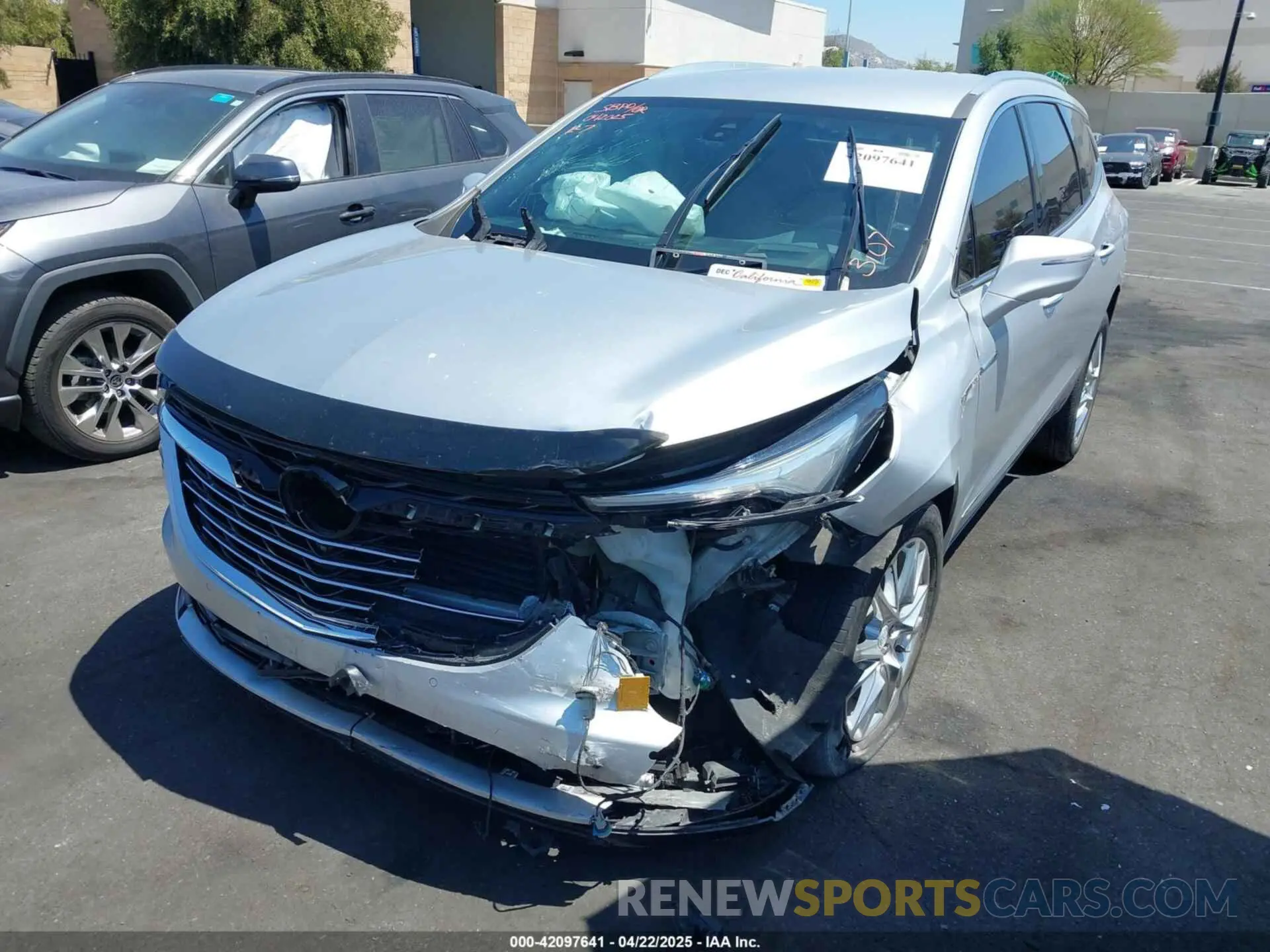 2 Photograph of a damaged car 5GAEVBKW1NJ113107 BUICK ENCLAVE 2022
