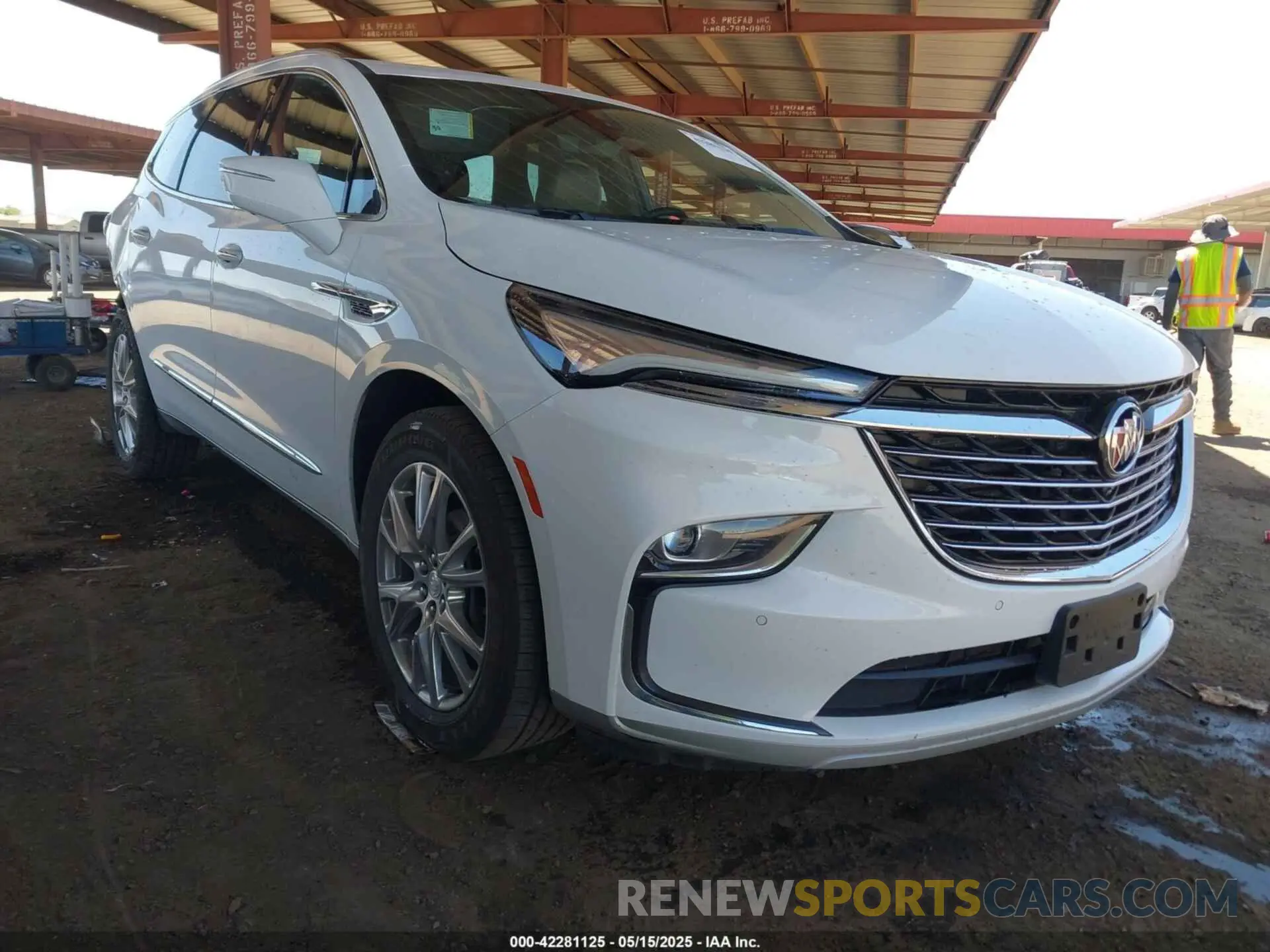 1 Фотография поврежденного автомобиля 5GAEVBKW5NJ125423 BUICK ENCLAVE 2022