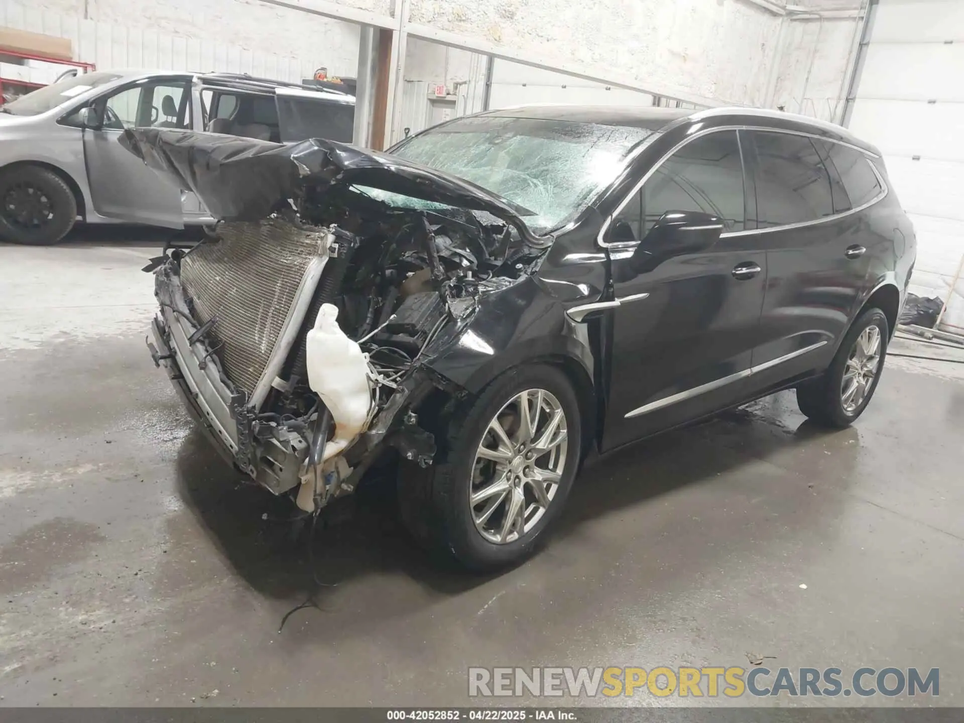 2 Фотография поврежденного автомобиля 5GAEVBKW5NJ148572 BUICK ENCLAVE 2022
