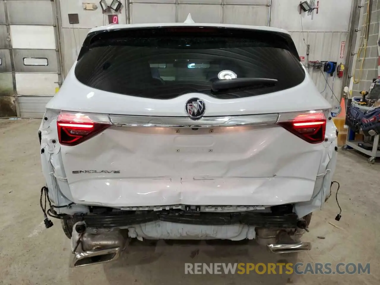 6 Photograph of a damaged car 5GAERBKW6PJ107925 BUICK ENCLAVE 2023