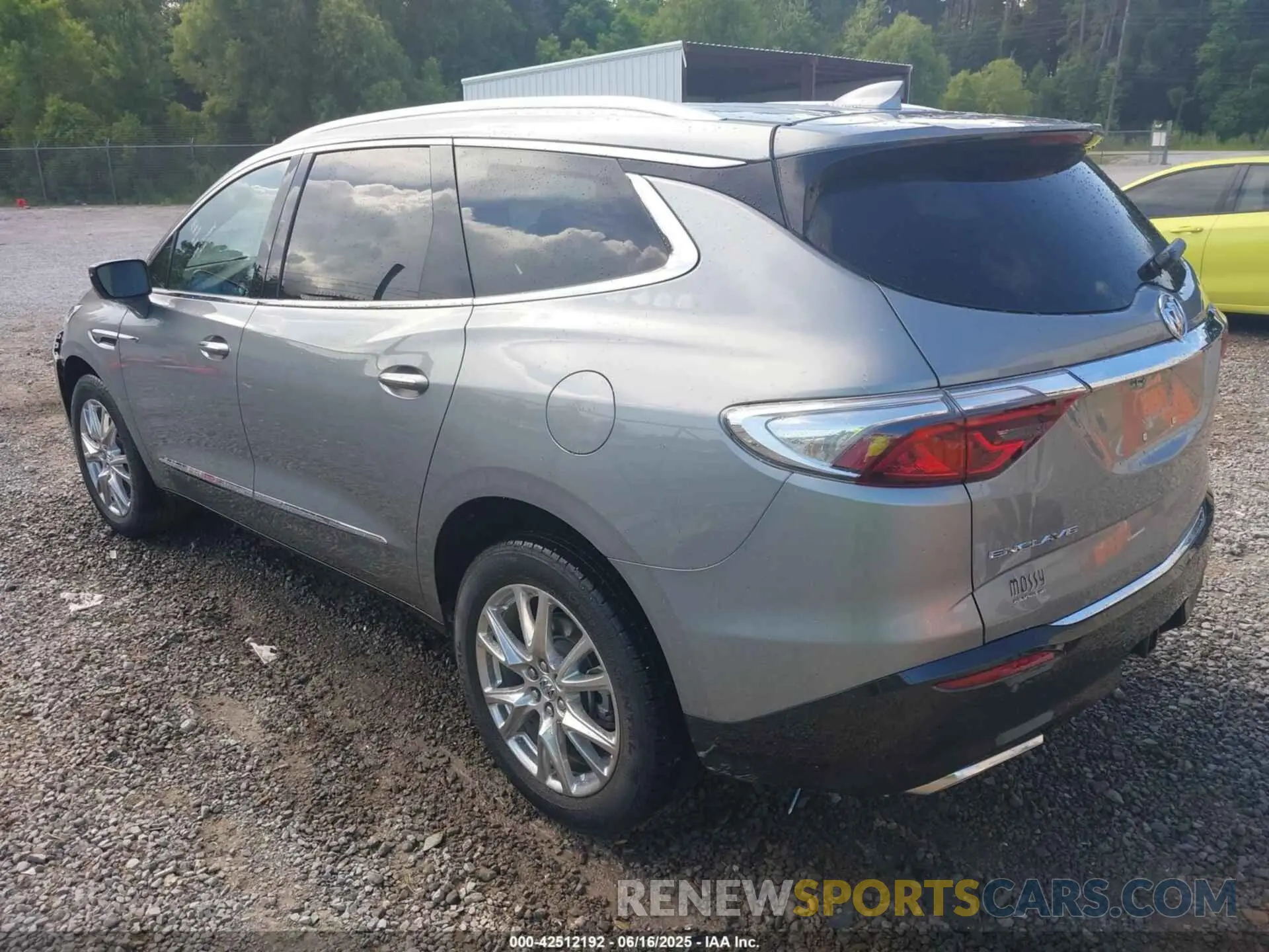 3 Photograph of a damaged car 5GAERBKW7PJ264864 BUICK ENCLAVE 2023