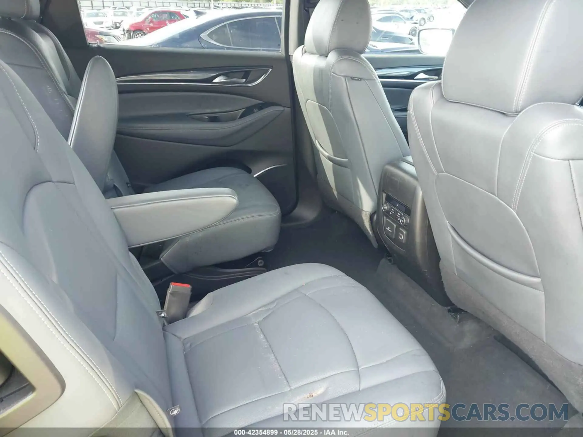 8 Photograph of a damaged car 5GAERCKW2PJ114635 BUICK ENCLAVE 2023