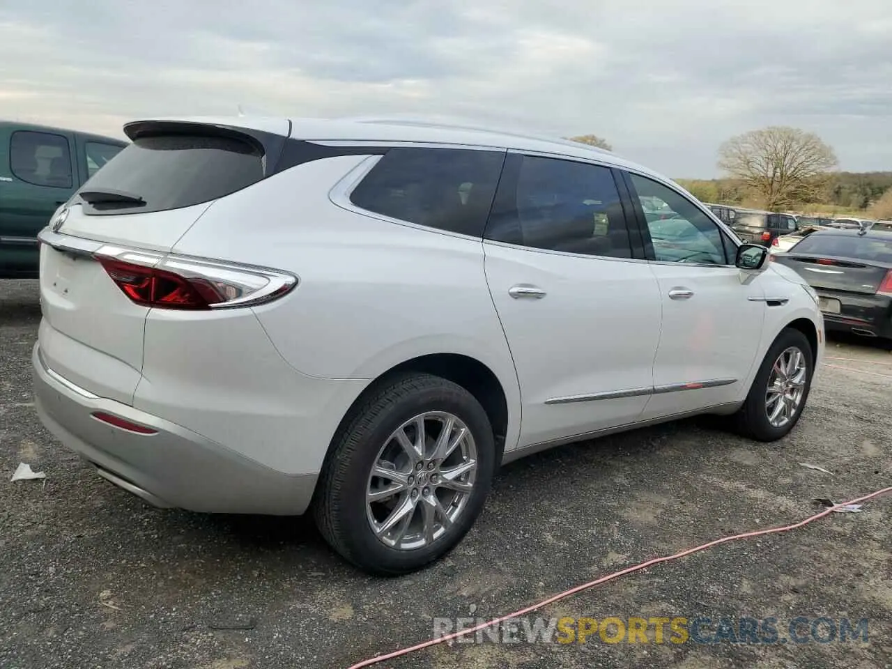 3 Фотография поврежденного автомобиля 5GAEVBKW6PJ263815 BUICK ENCLAVE 2023