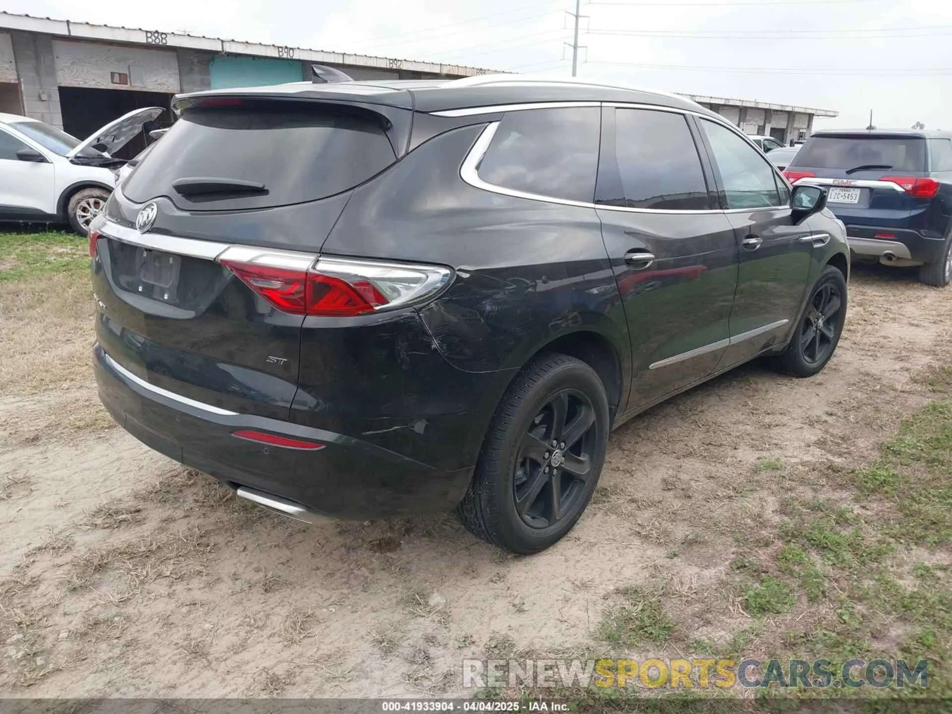 4 Фотография поврежденного автомобиля 5GAERBKW4RJ103410 BUICK ENCLAVE 2024