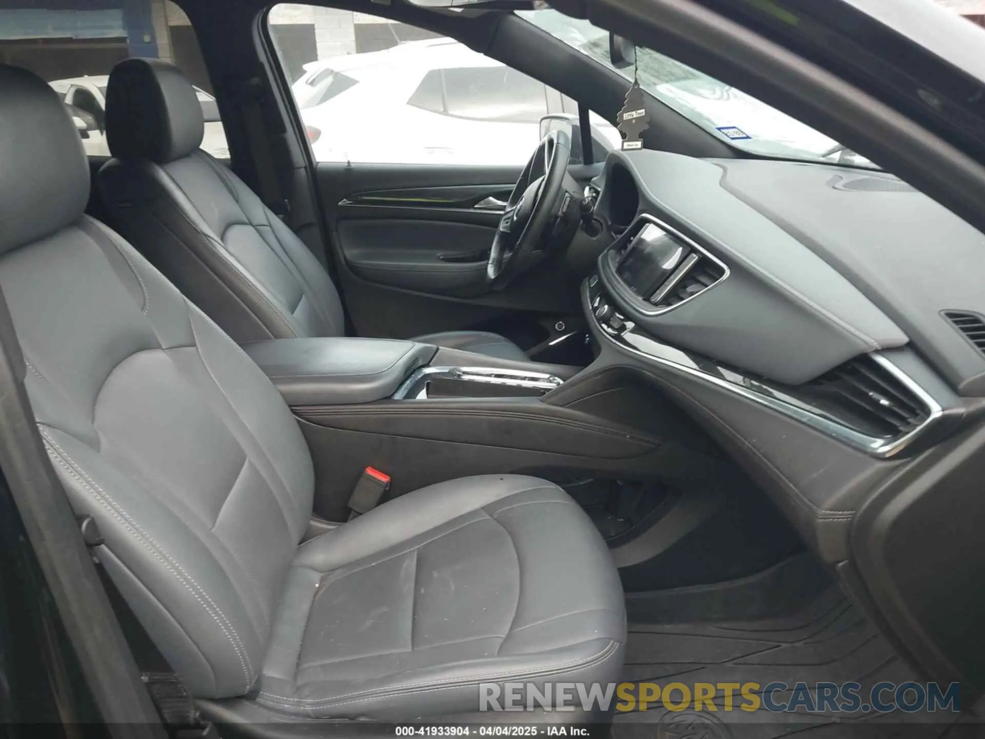 5 Фотография поврежденного автомобиля 5GAERBKW4RJ103410 BUICK ENCLAVE 2024