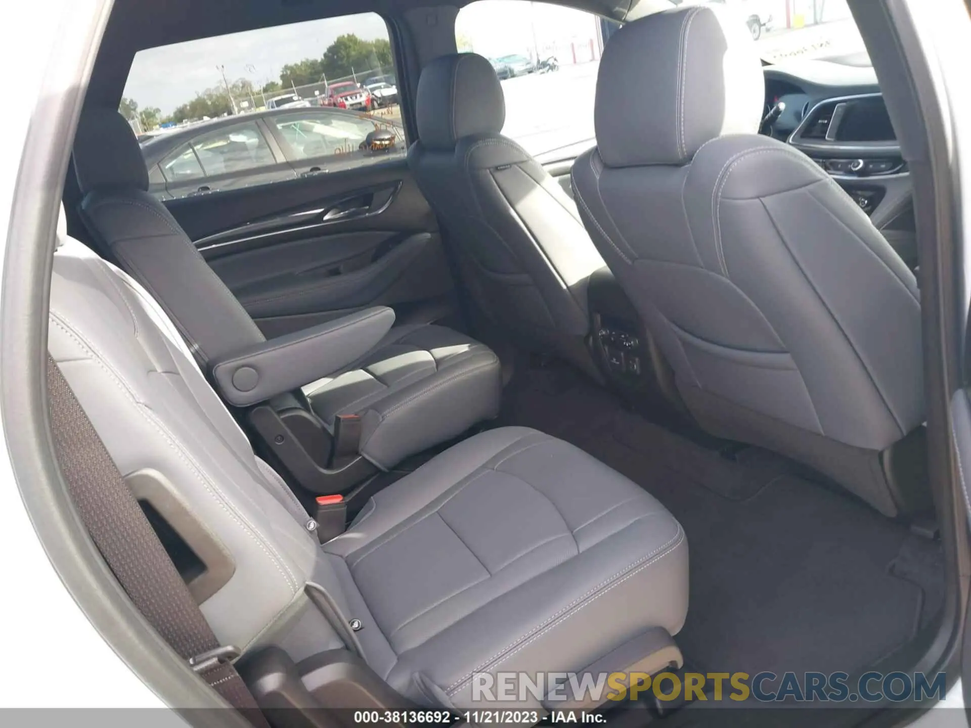 8 Photograph of a damaged car 5GAERCKW2RJ113133 BUICK ENCLAVE 2024
