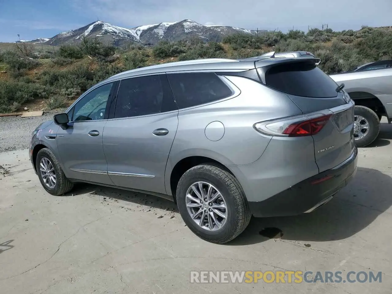 2 Фотография поврежденного автомобиля 5GAERCKWXRJ116975 BUICK ENCLAVE 2024