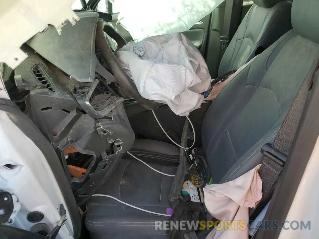7 Фотография поврежденного автомобиля 5GAEVBKW1RJ124128 BUICK ENCLAVE 2024