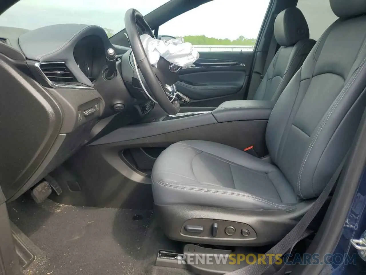 7 Photograph of a damaged car 5GAEVBKW2RJ109685 BUICK ENCLAVE 2024