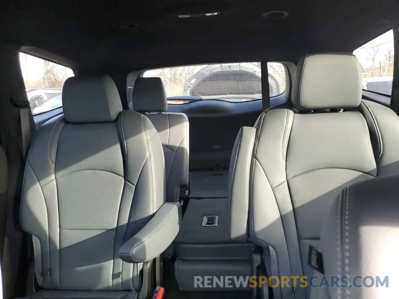 10 Фотография поврежденного автомобиля 5GAEVBKW3RJ128049 BUICK ENCLAVE 2024