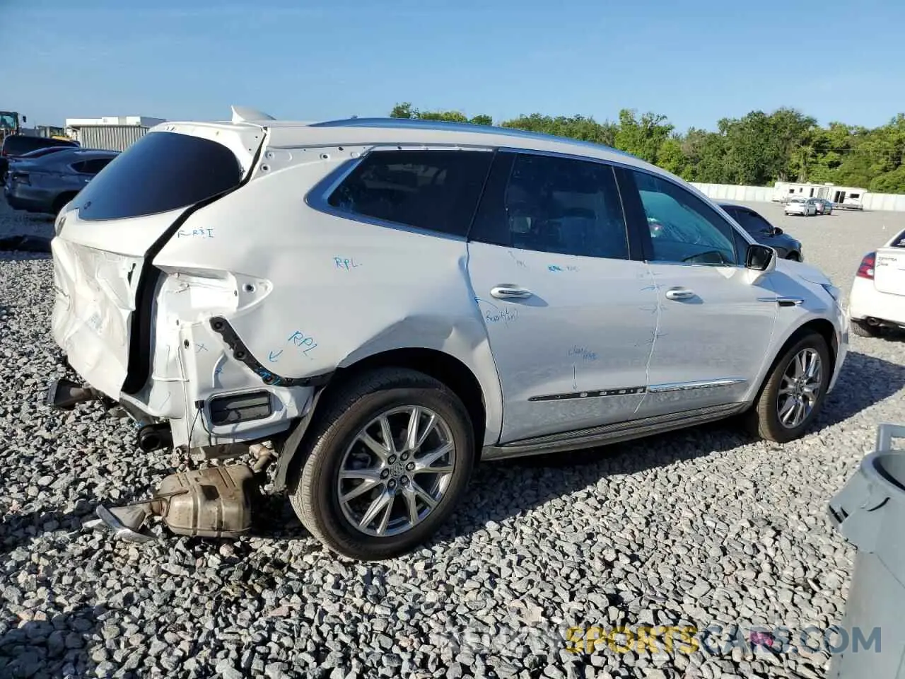3 Photograph of a damaged car 5GAEVBKW4RJ107016 BUICK ENCLAVE 2024