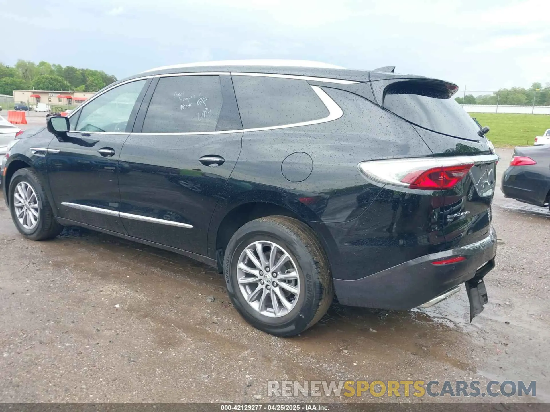 3 Photograph of a damaged car 5GAEVBKW4RJ125368 BUICK ENCLAVE 2024