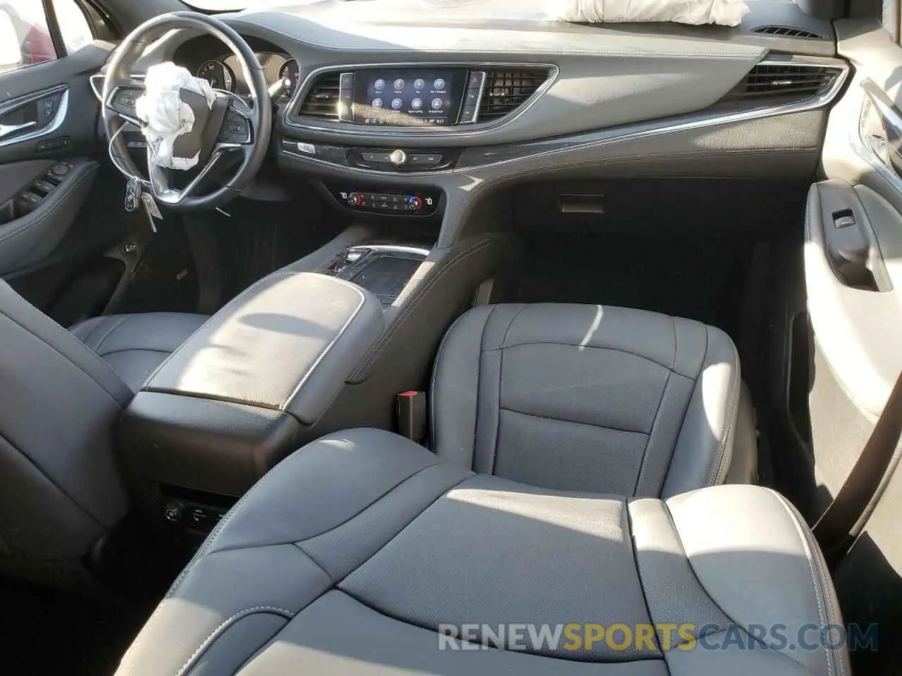 8 Фотография поврежденного автомобиля 5GAEVBKW6RJ118051 BUICK ENCLAVE 2024