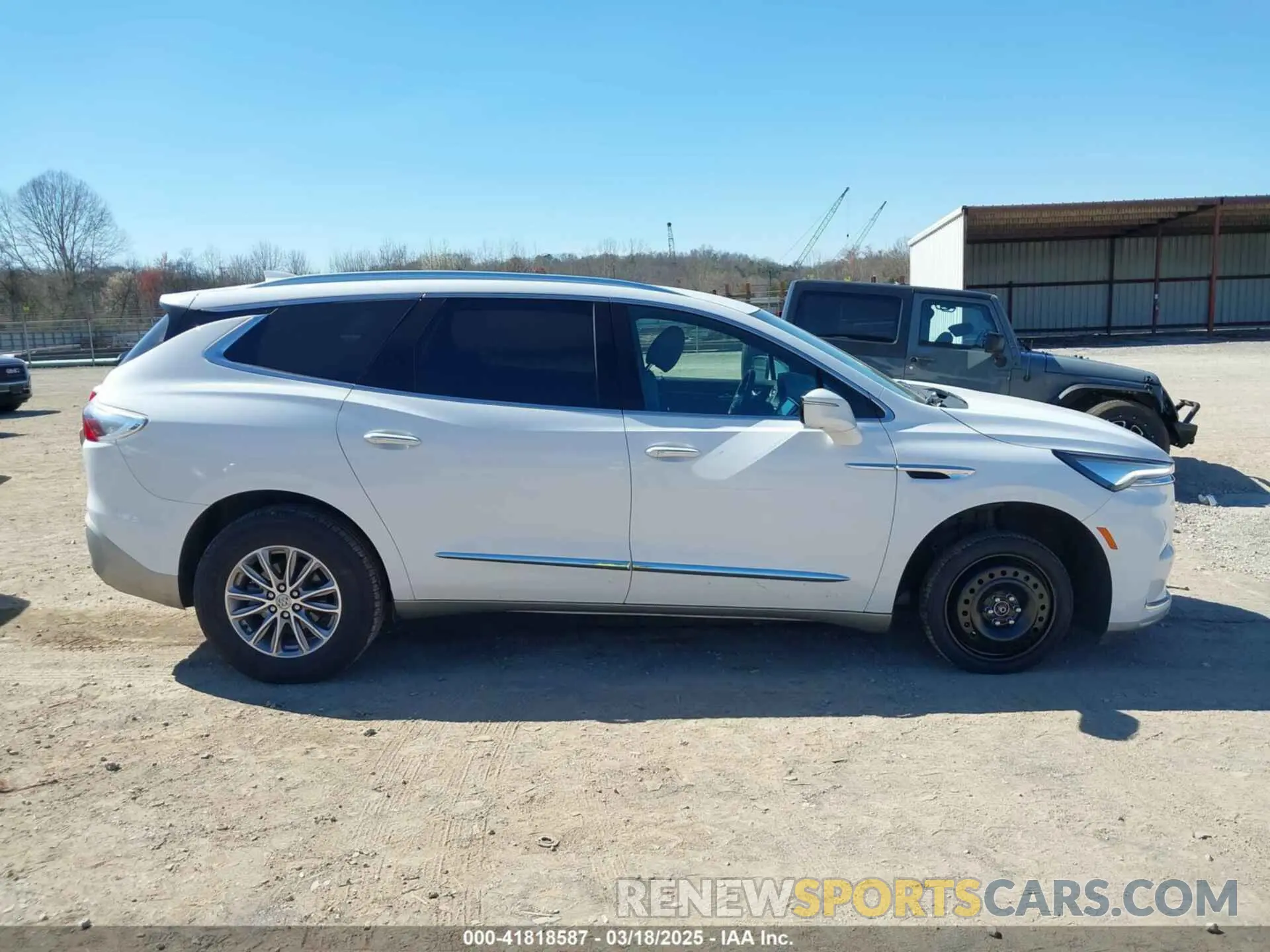 13 Фотография поврежденного автомобиля 5GAEVBKWXRJ131711 BUICK ENCLAVE 2024