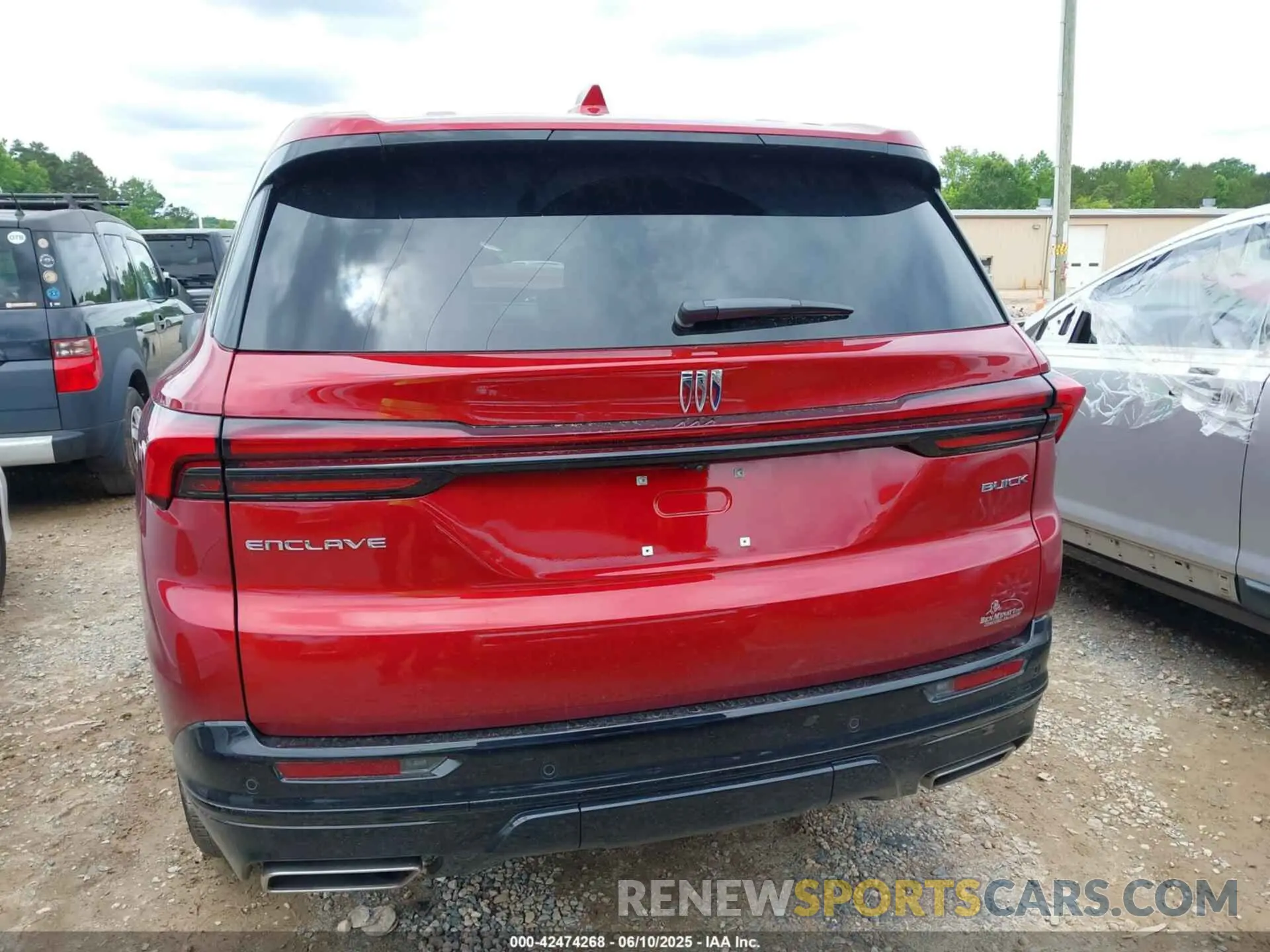 16 Photograph of a damaged car 5GAERBRS5SJ122959 BUICK ENCLAVE 2025