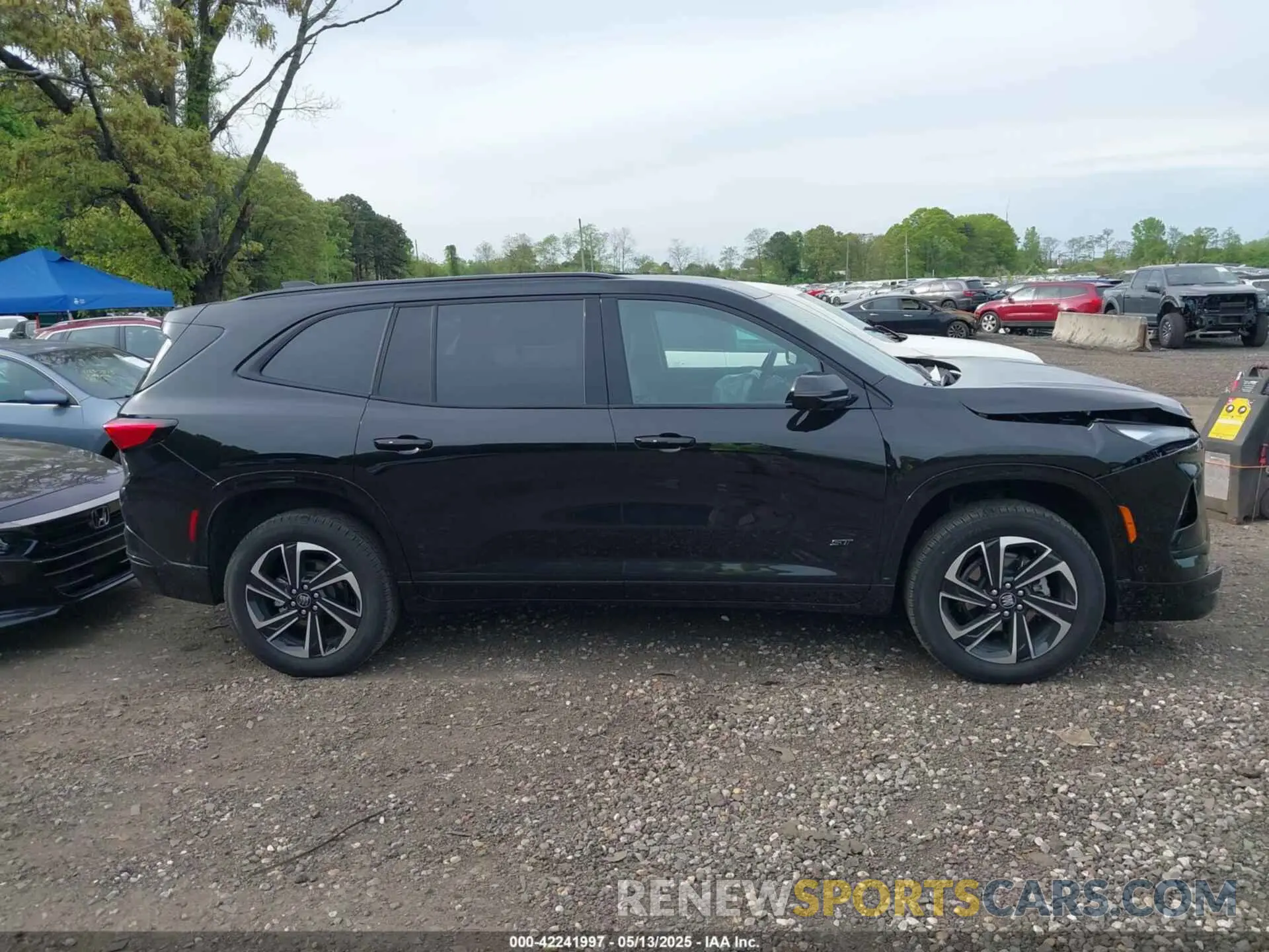 13 Фотография поврежденного автомобиля 5GAEVBRS3SJ162145 BUICK ENCLAVE 2025