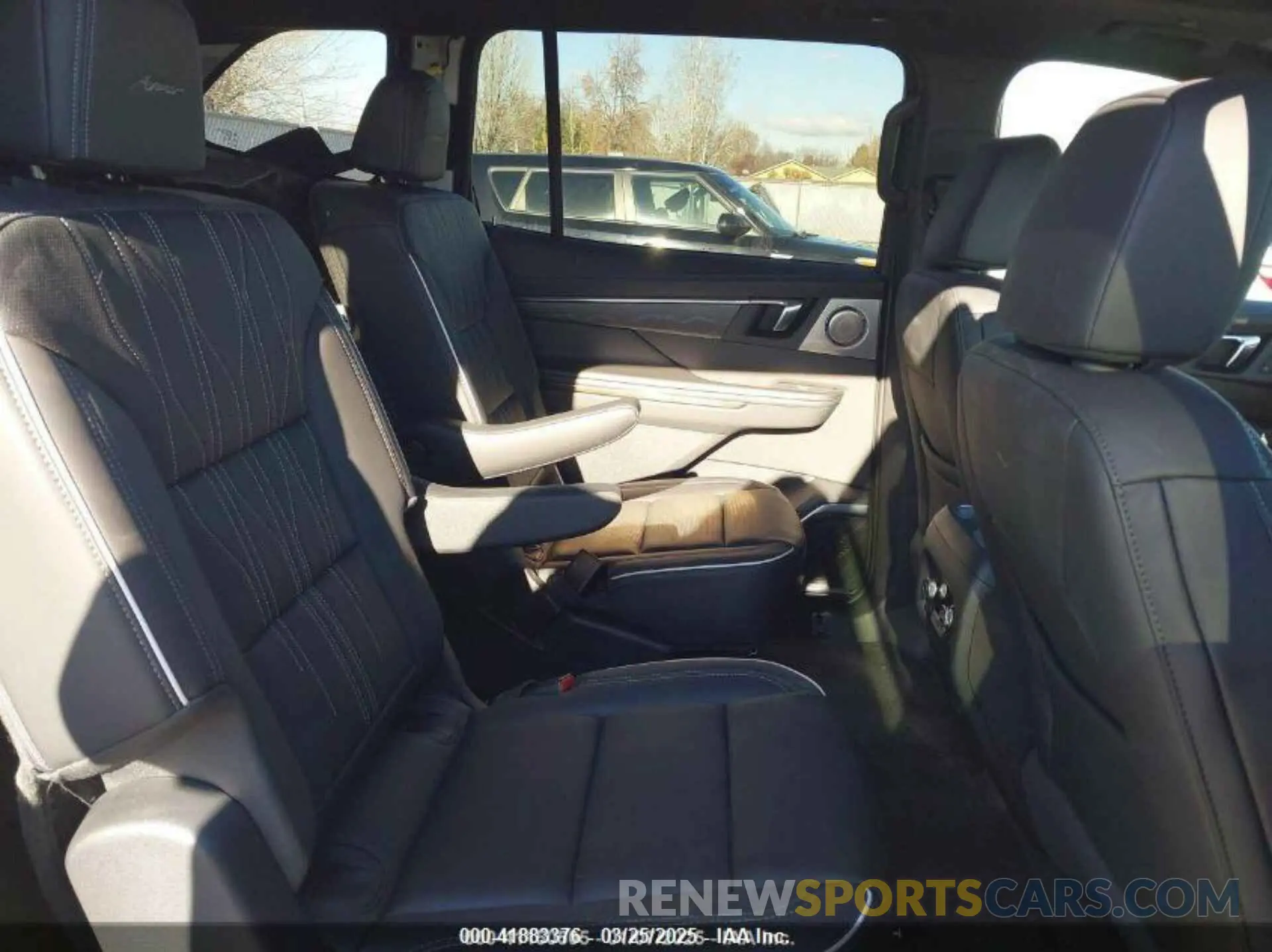 8 Photograph of a damaged car 5GAEVCRS5SJ107023 BUICK ENCLAVE 2025