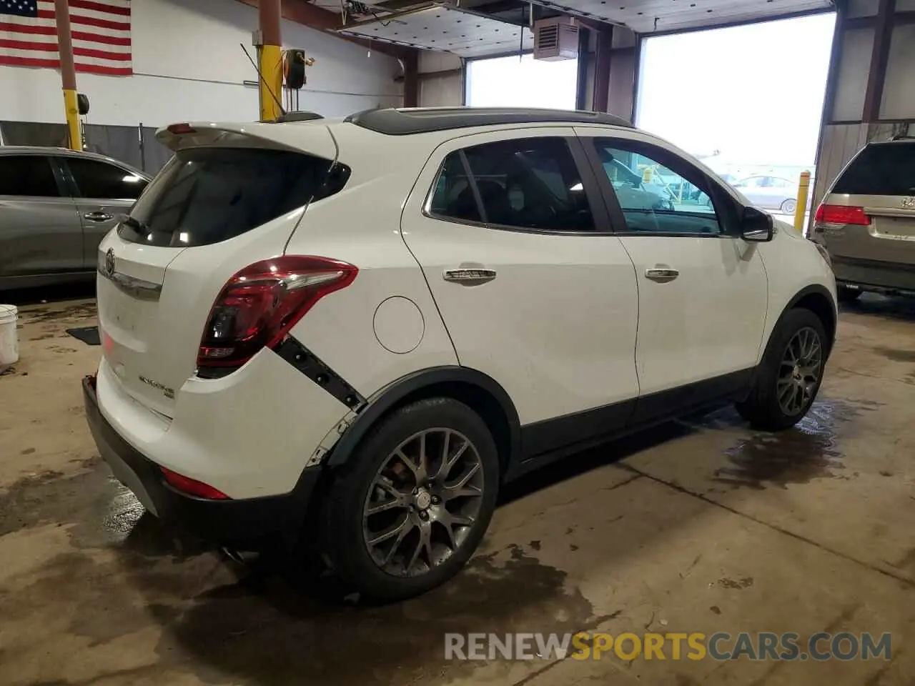 3 Фотография поврежденного автомобиля KL4CJ2SM7KB701187 BUICK ENCORE 2019