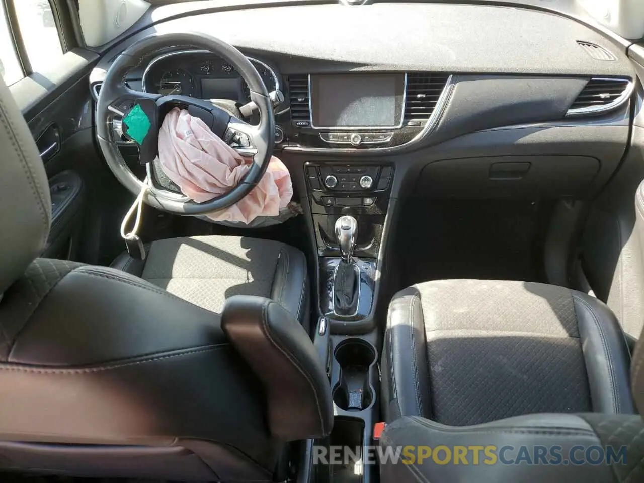 8 Фотография поврежденного автомобиля KL4CJASB0KB704151 BUICK ENCORE 2019