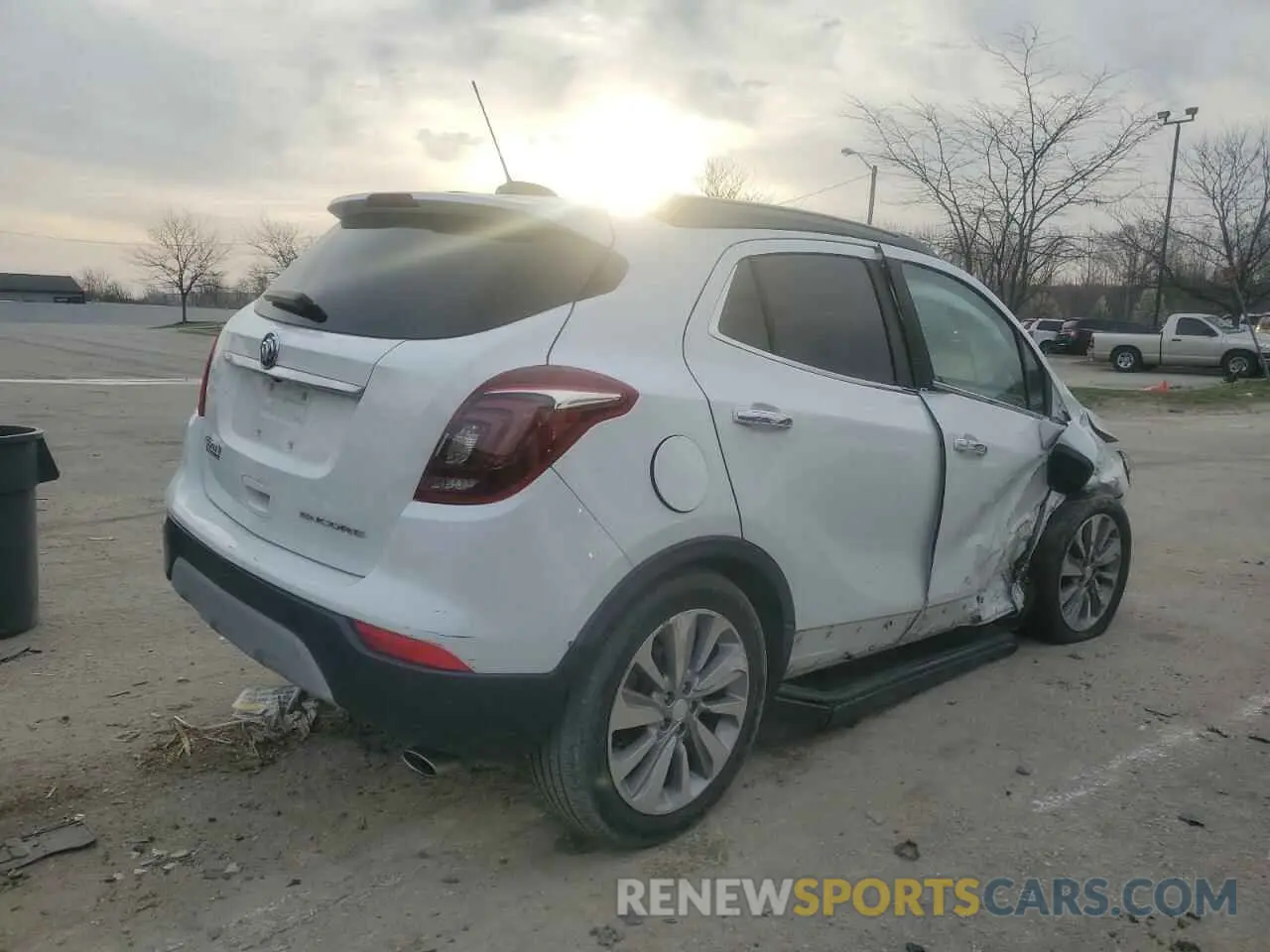 3 Фотография поврежденного автомобиля KL4CJASB0KB724450 BUICK ENCORE 2019