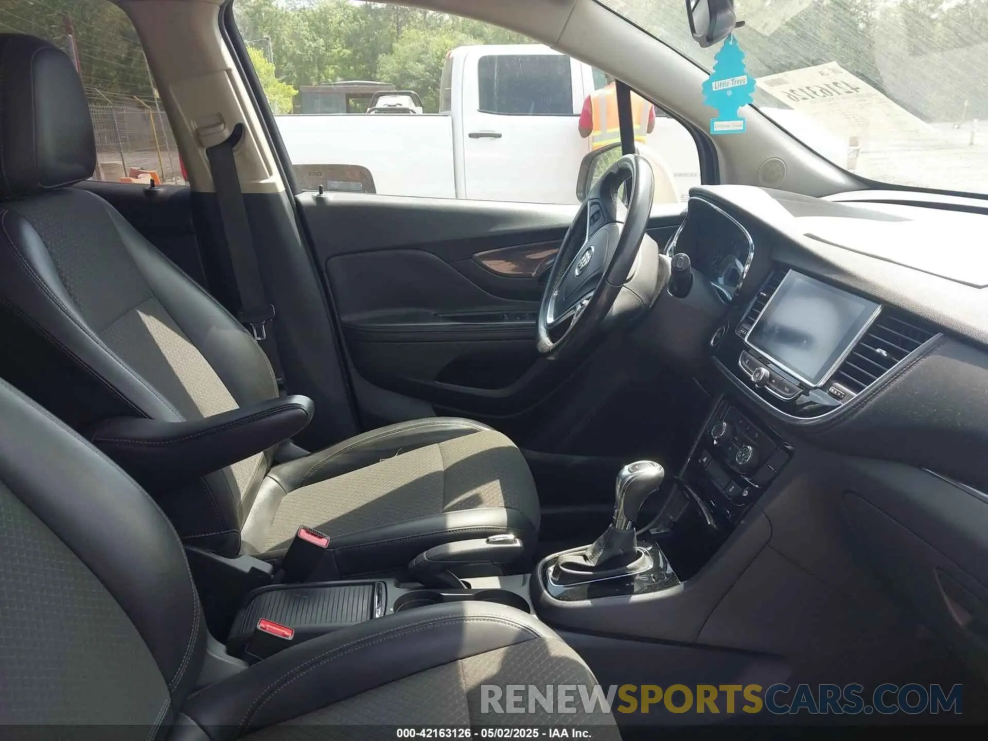 5 Photograph of a damaged car KL4CJASB0KB807103 BUICK ENCORE 2019