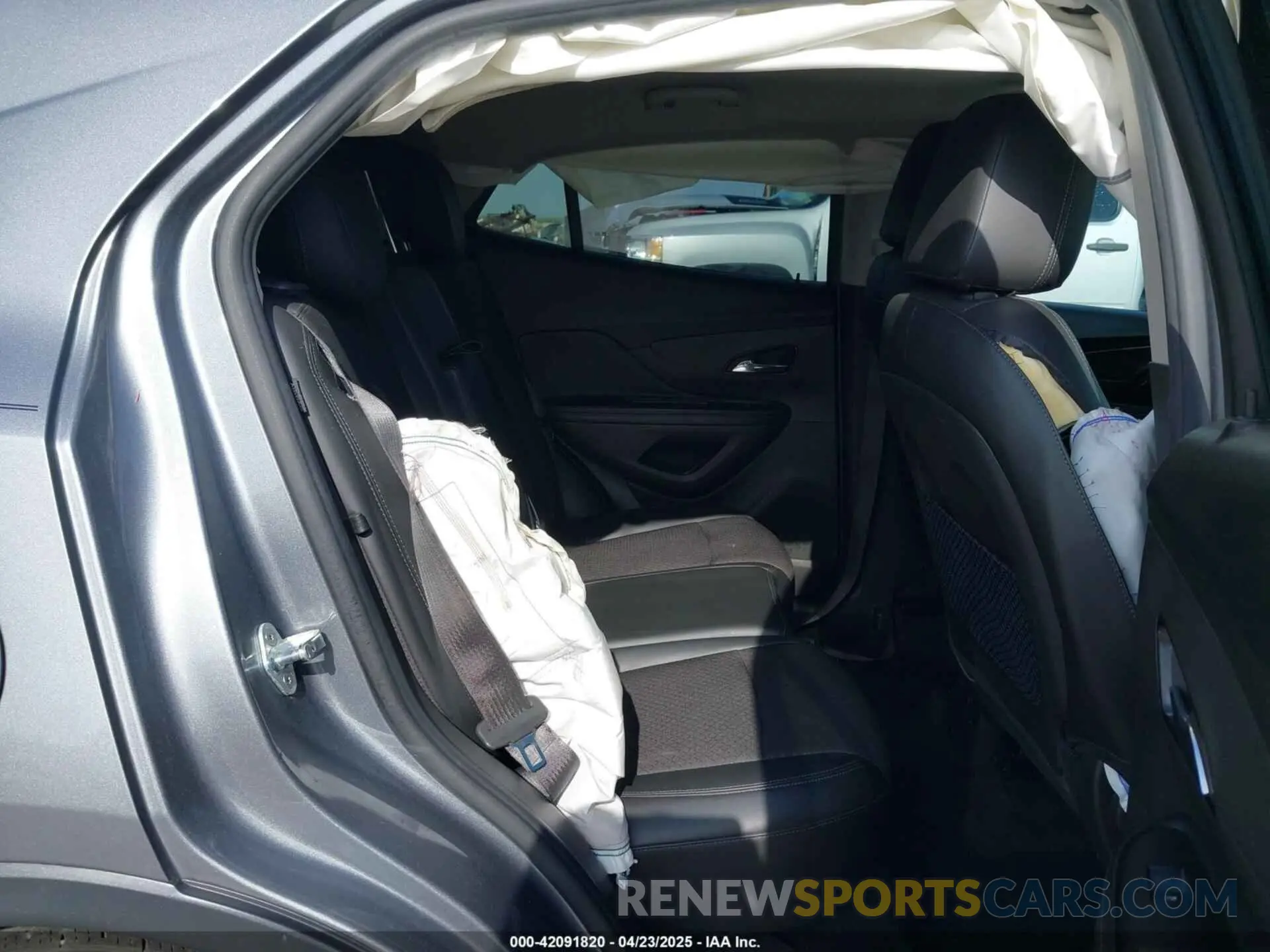 8 Photograph of a damaged car KL4CJASB0KB916502 BUICK ENCORE 2019