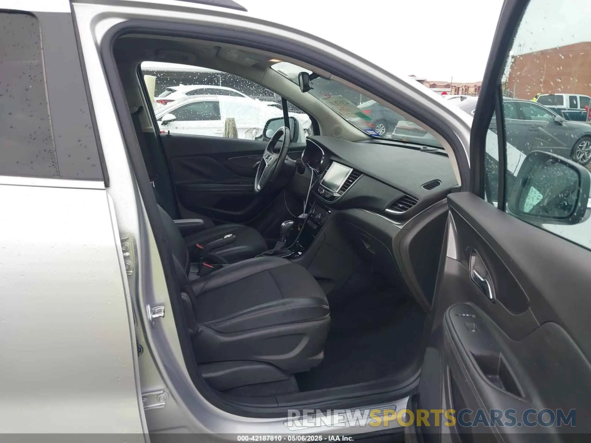 5 Photograph of a damaged car KL4CJASB1KB777190 BUICK ENCORE 2019