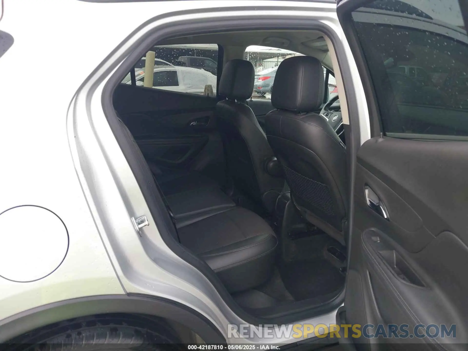 8 Photograph of a damaged car KL4CJASB1KB777190 BUICK ENCORE 2019
