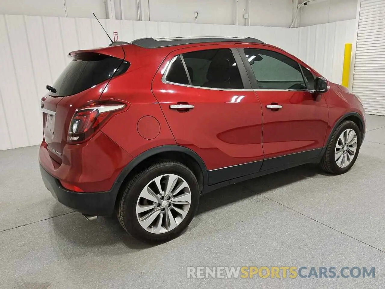 3 Фотография поврежденного автомобиля KL4CJASB1KB890475 BUICK ENCORE 2019
