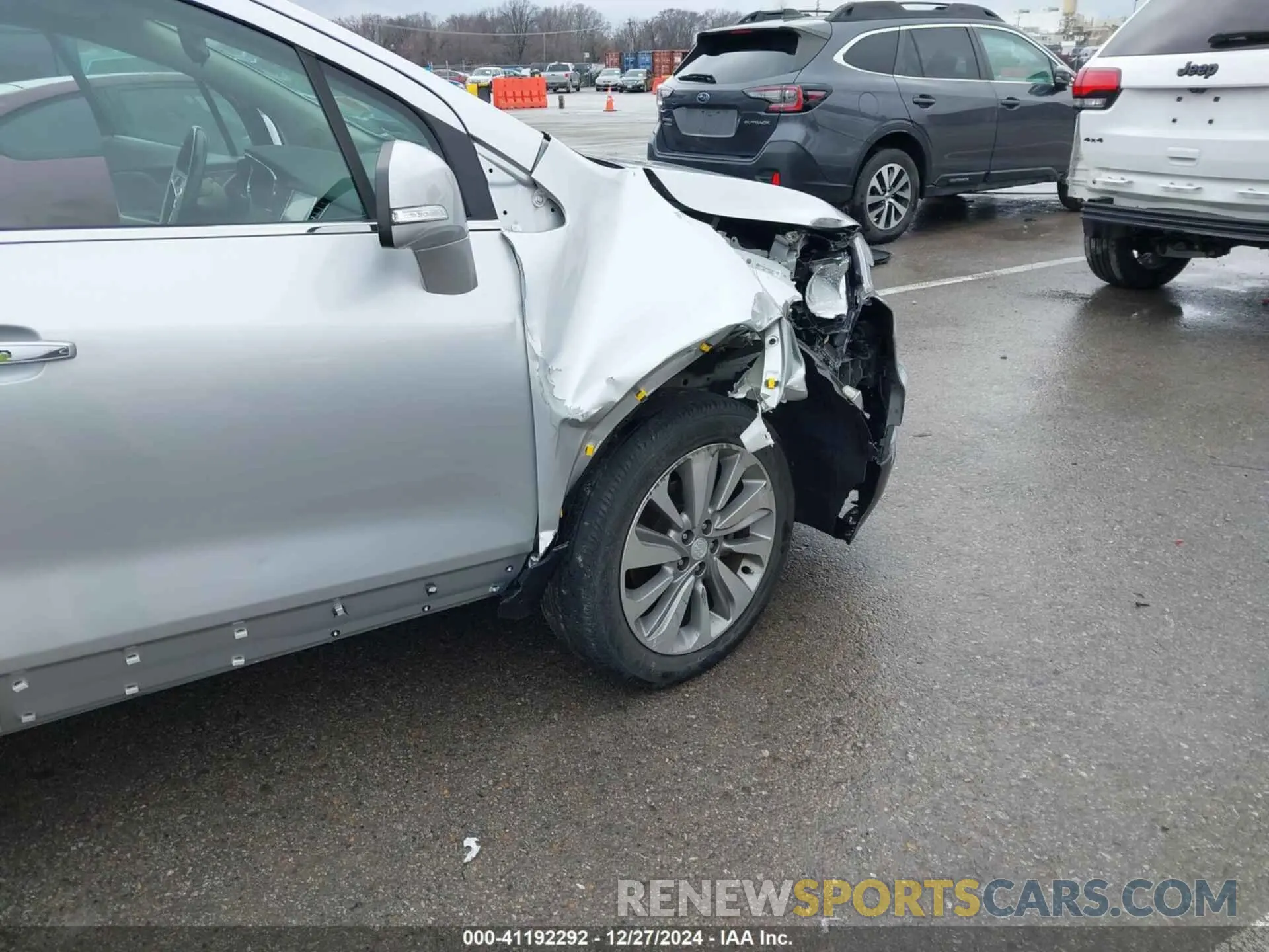 18 Photograph of a damaged car KL4CJASB2KB701333 BUICK ENCORE 2019