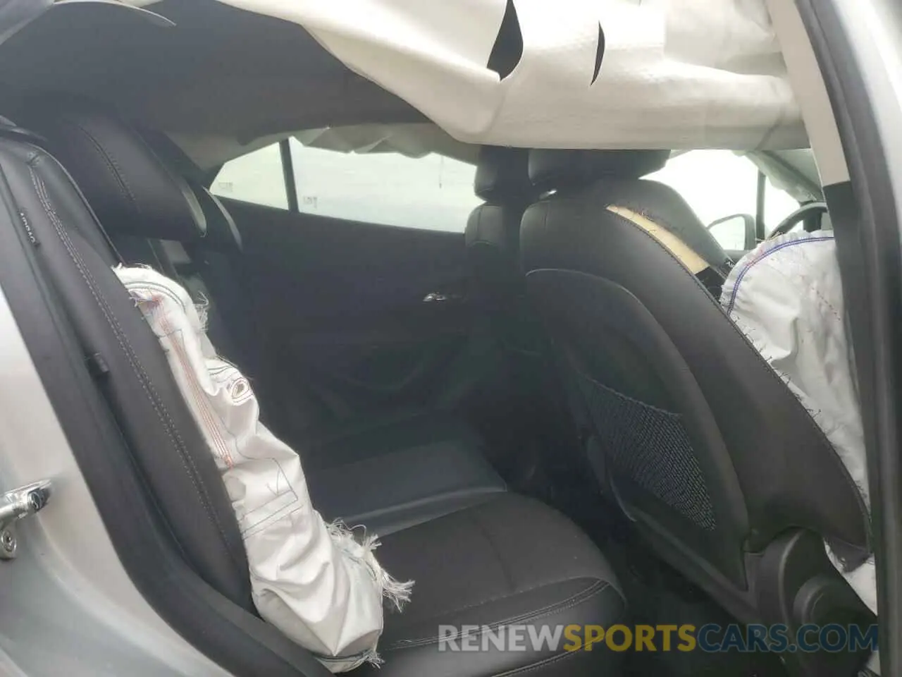 10 Фотография поврежденного автомобиля KL4CJASB3KB708355 BUICK ENCORE 2019