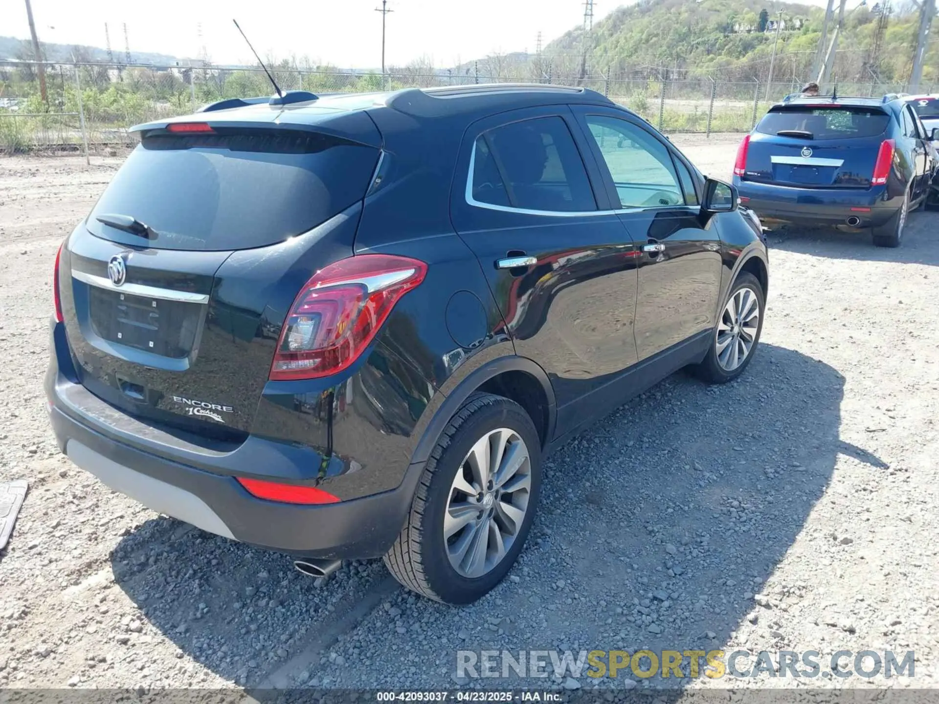 4 Фотография поврежденного автомобиля KL4CJASB3KB723356 BUICK ENCORE 2019