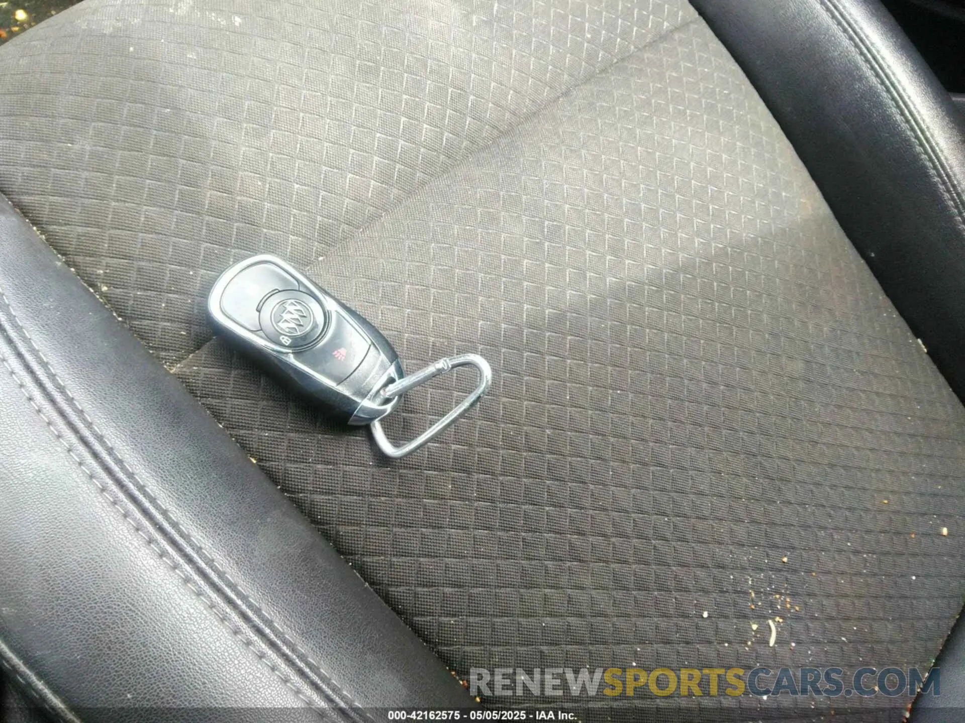 11 Фотография поврежденного автомобиля KL4CJASB3KB823957 BUICK ENCORE 2019