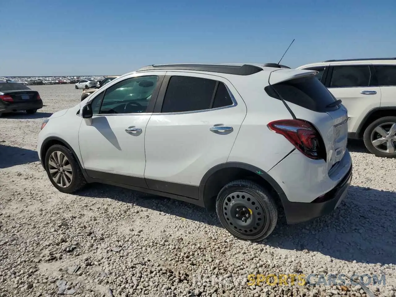 2 Фотография поврежденного автомобиля KL4CJASB3KB908863 BUICK ENCORE 2019