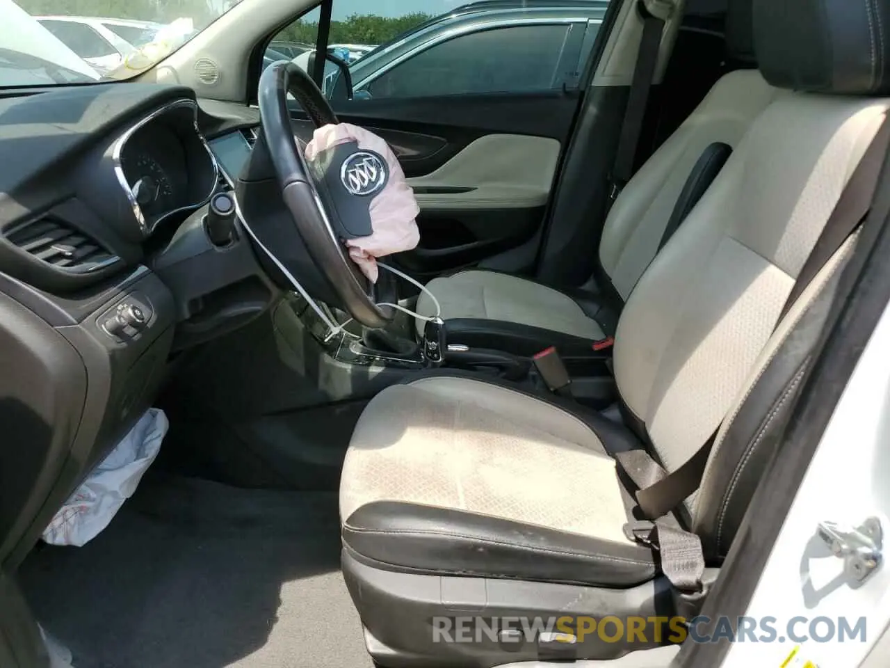 7 Фотография поврежденного автомобиля KL4CJASB3KB939062 BUICK ENCORE 2019