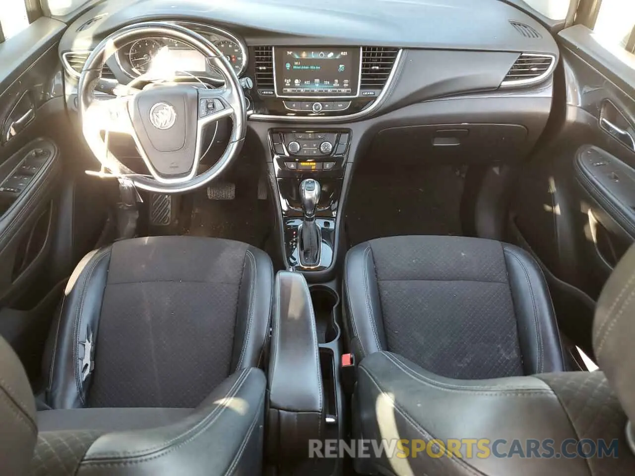8 Фотография поврежденного автомобиля KL4CJASB4KB725147 BUICK ENCORE 2019