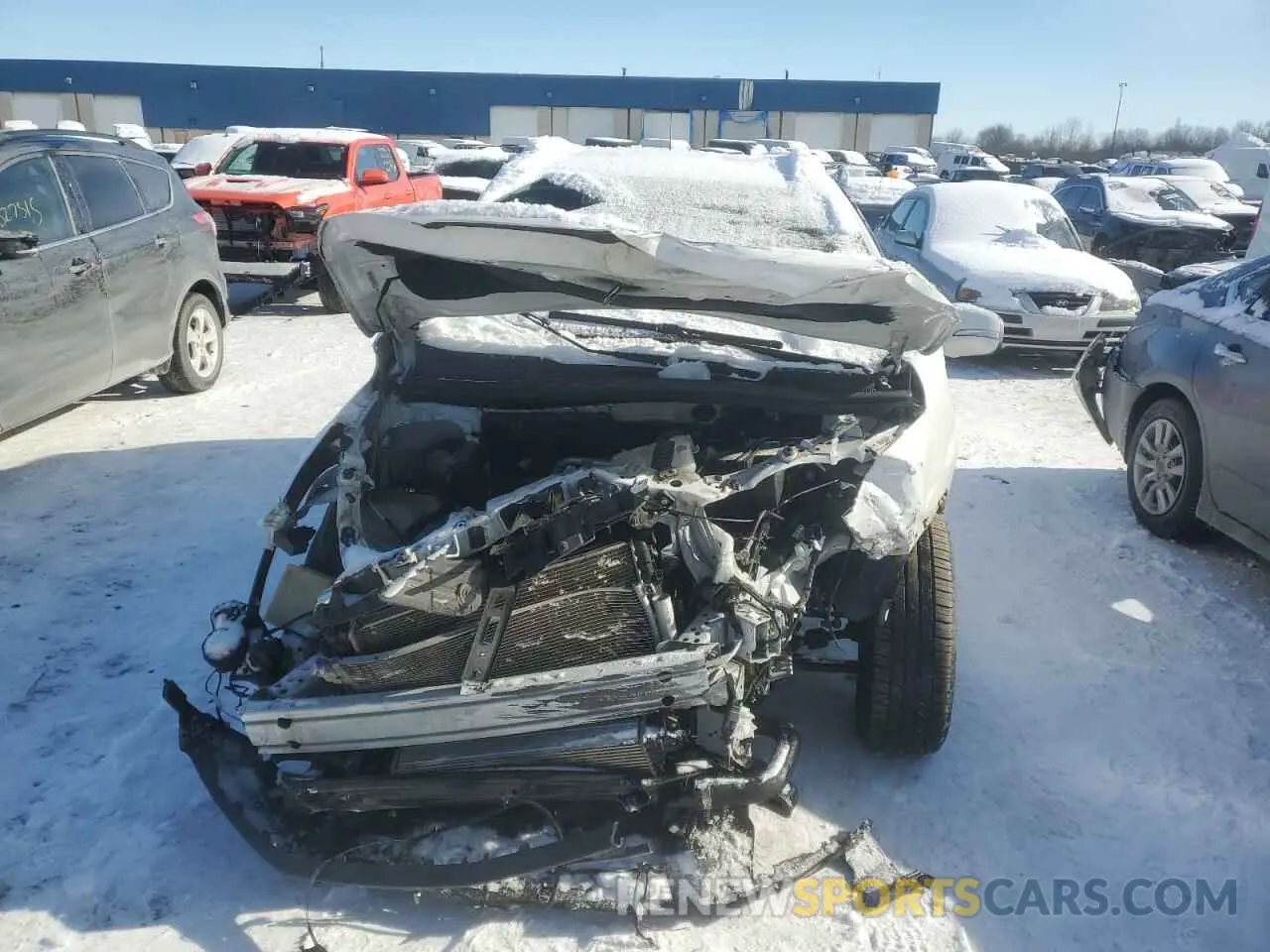 5 Фотография поврежденного автомобиля KL4CJASB4KB760612 BUICK ENCORE 2019